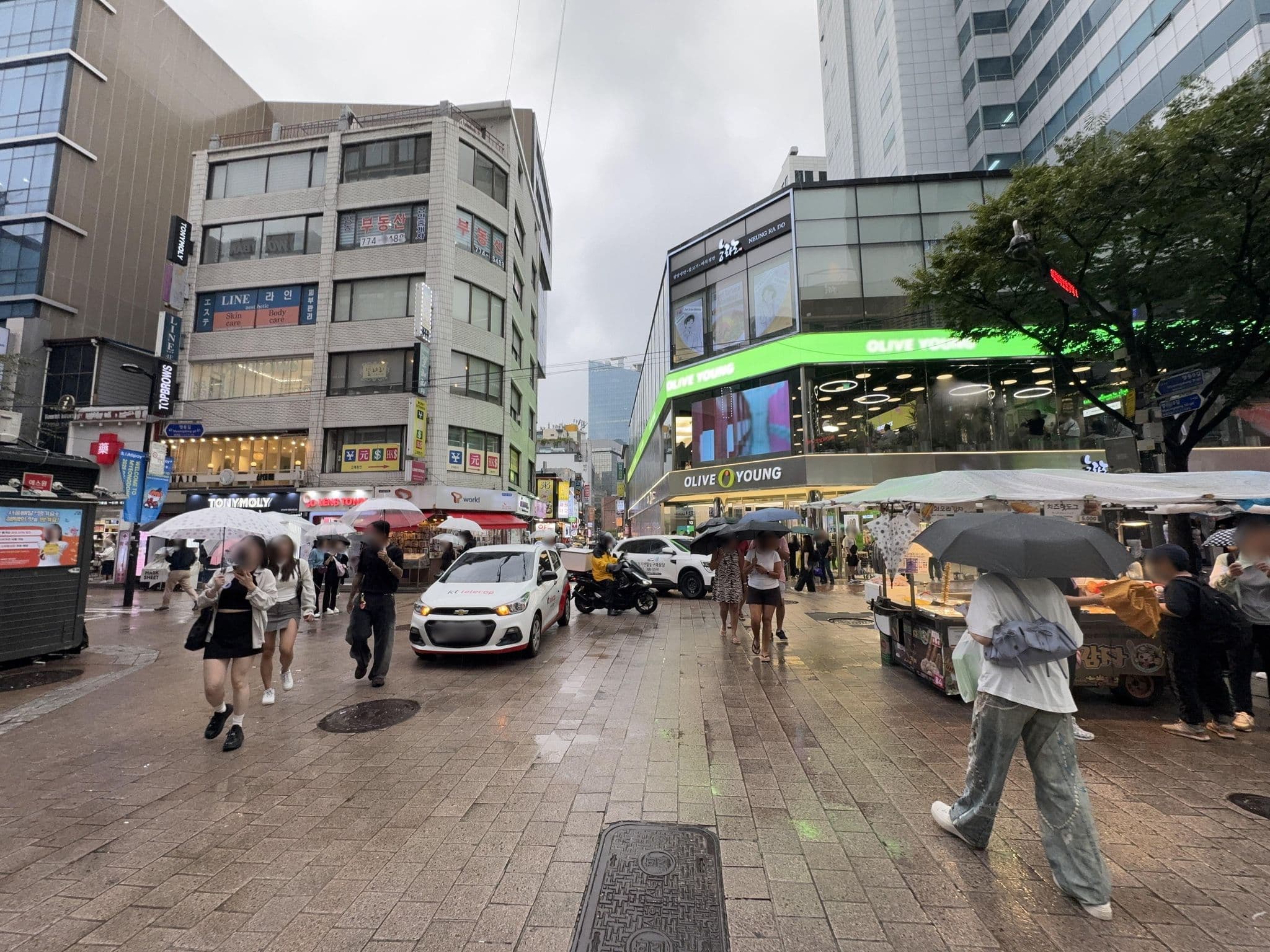 Street view near Green World Hotel Seoul, Seoul — © filipb (CC BY-SA · Mapillary)