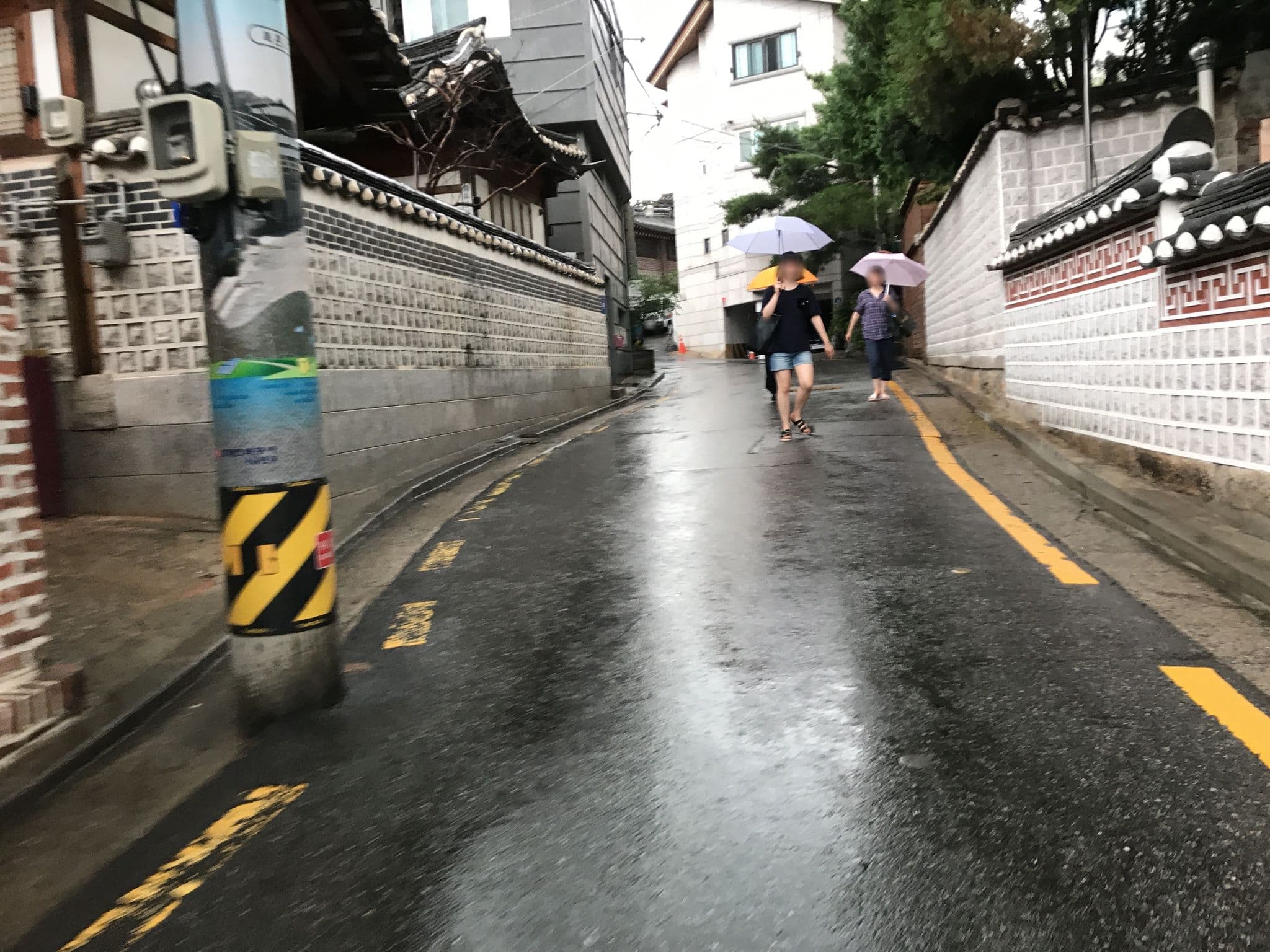 Street view near Nostalgia 히든재, Seoul — © kilburn (CC BY-SA · Mapillary)