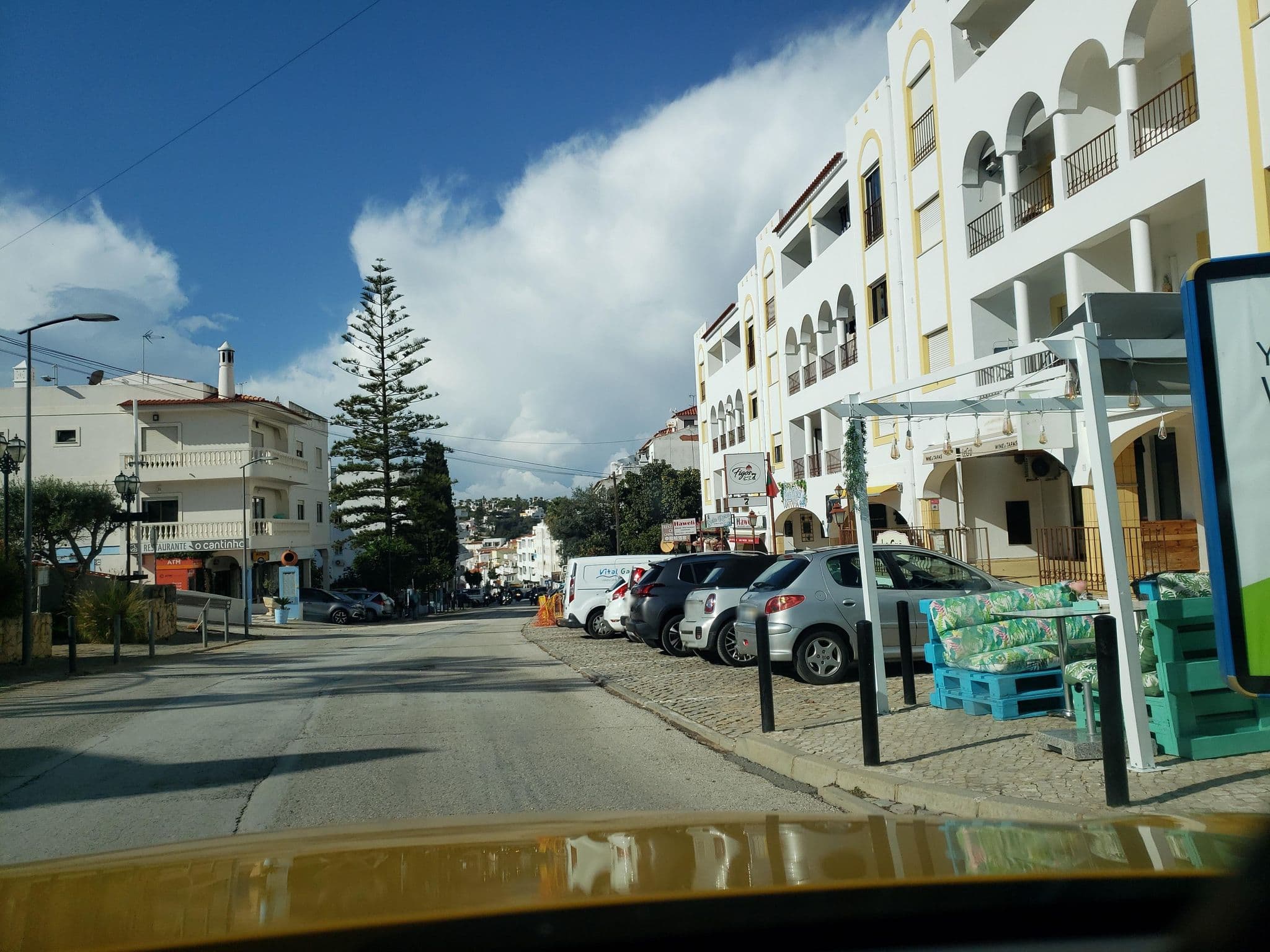 Street view near Aurora Mar, Carvoeiro — © mapfool (CC BY-SA · Mapillary)