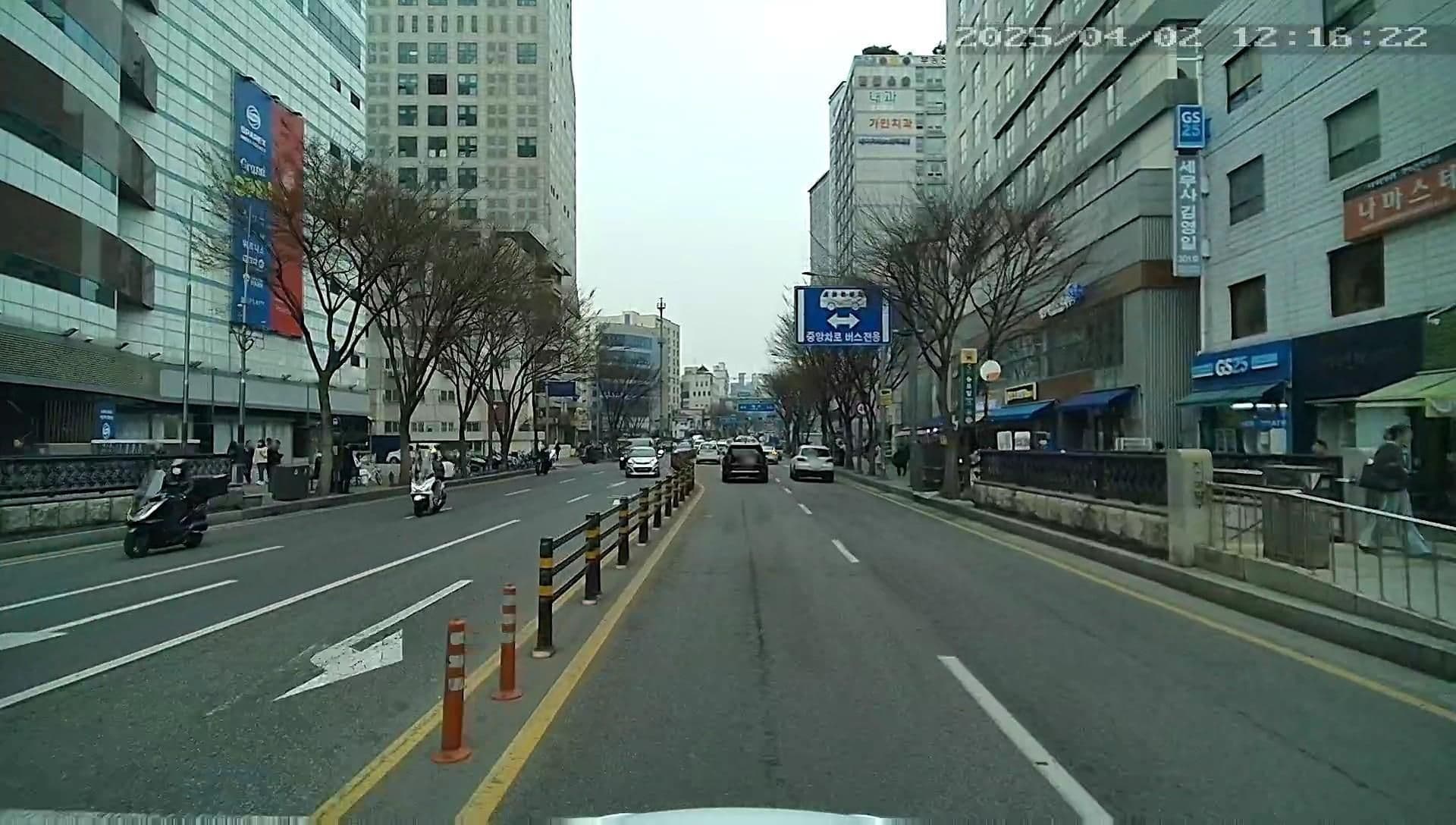 Street view near 삼호관광호텔, Seoul — © motov (CC BY-SA · Mapillary)