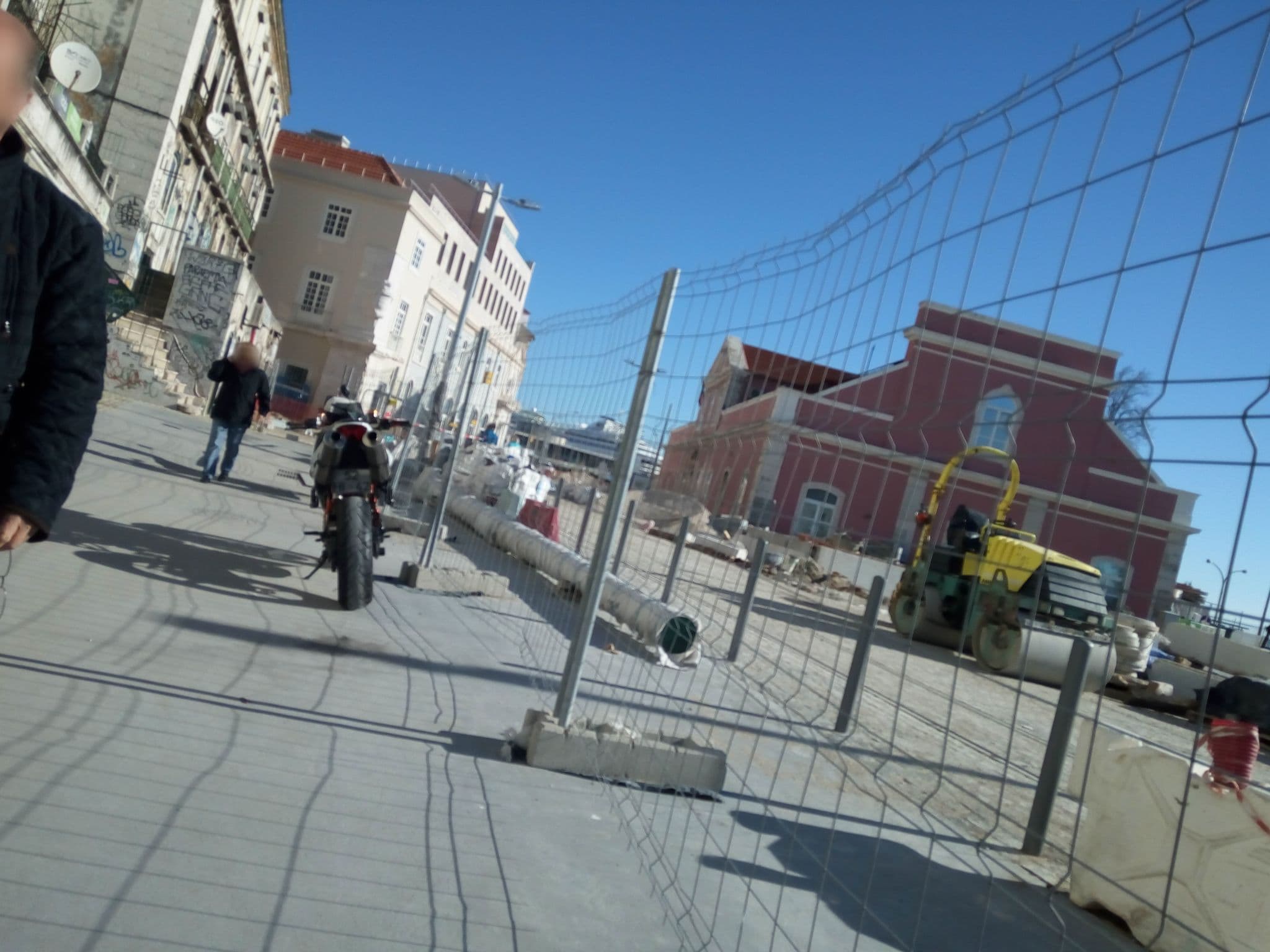 Street view near LIOZ, Alfama — © mapfool (CC BY-SA · Mapillary)