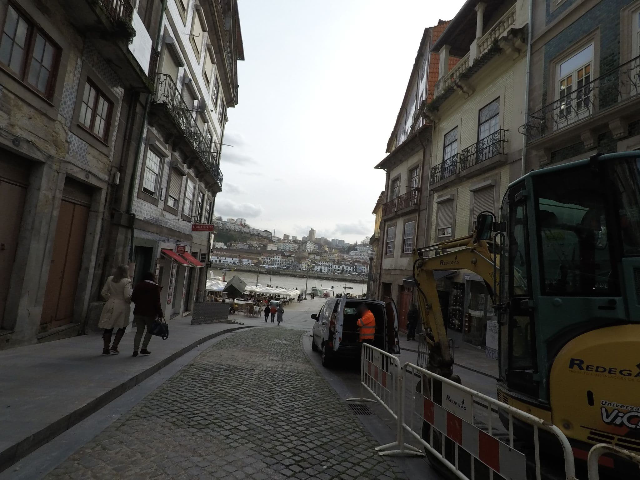 Street view near Porto'sense, Porto