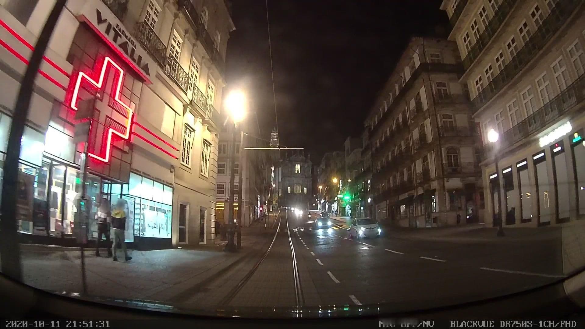 Street view near Hotel Intercontinental Palácio das Cardosas, Porto — © sanjorgepinho (CC BY-SA · Mapillary)