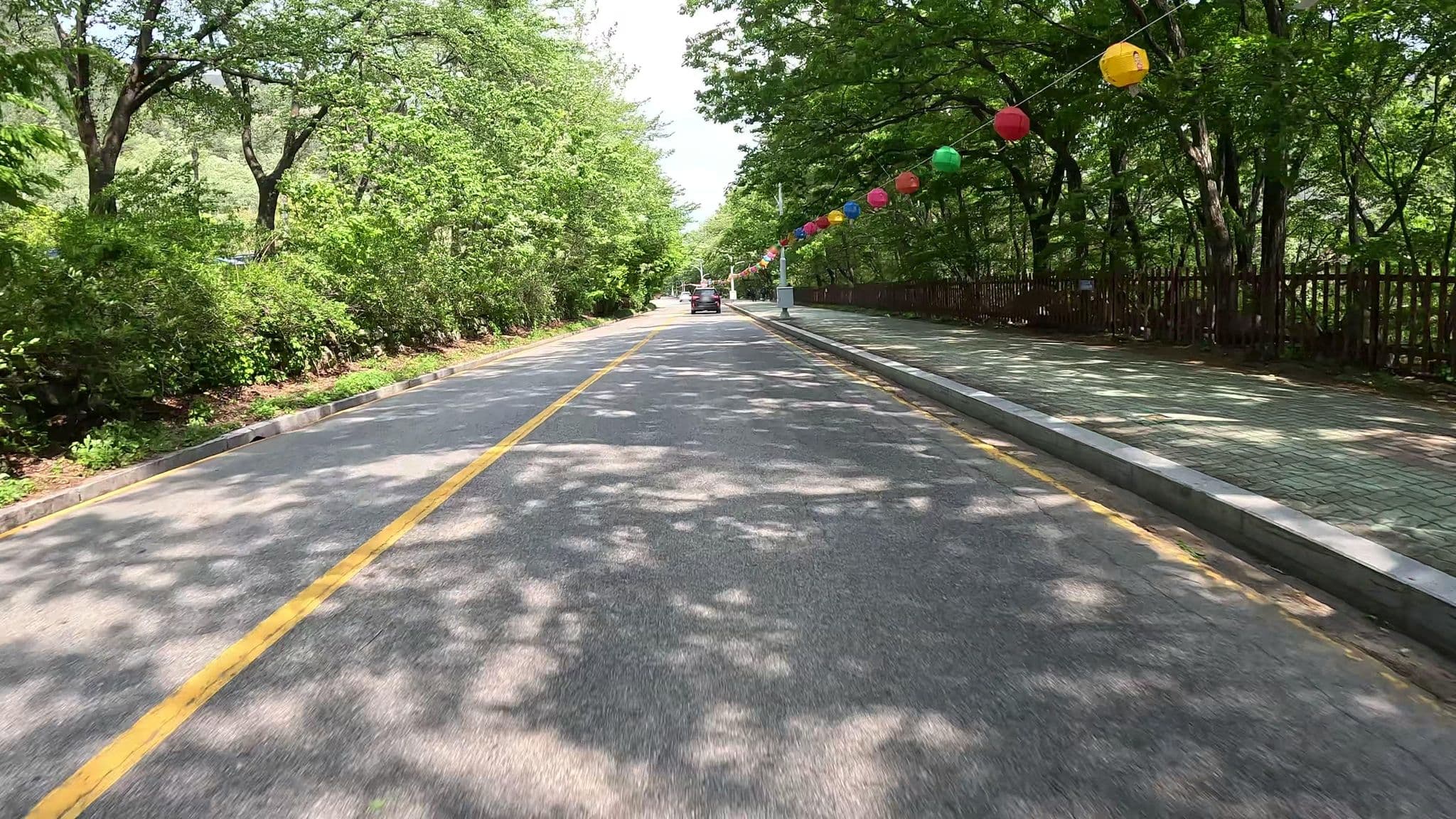 Street view near 대명설악콘도, Sokcho — © eneerhut (CC BY-SA · Mapillary)