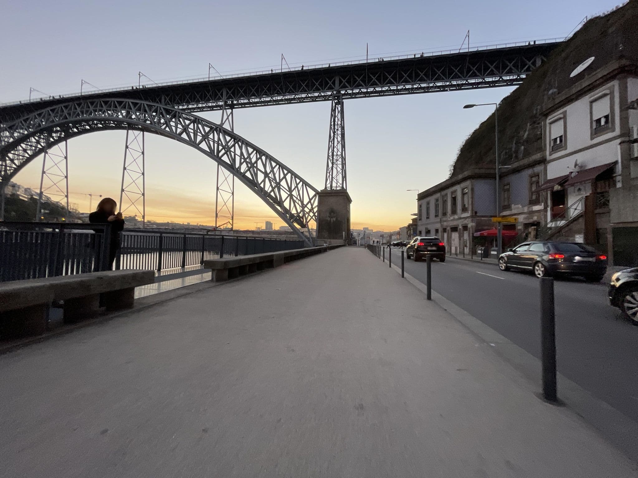 Street view near Ribeira Cinema Apart's, Porto