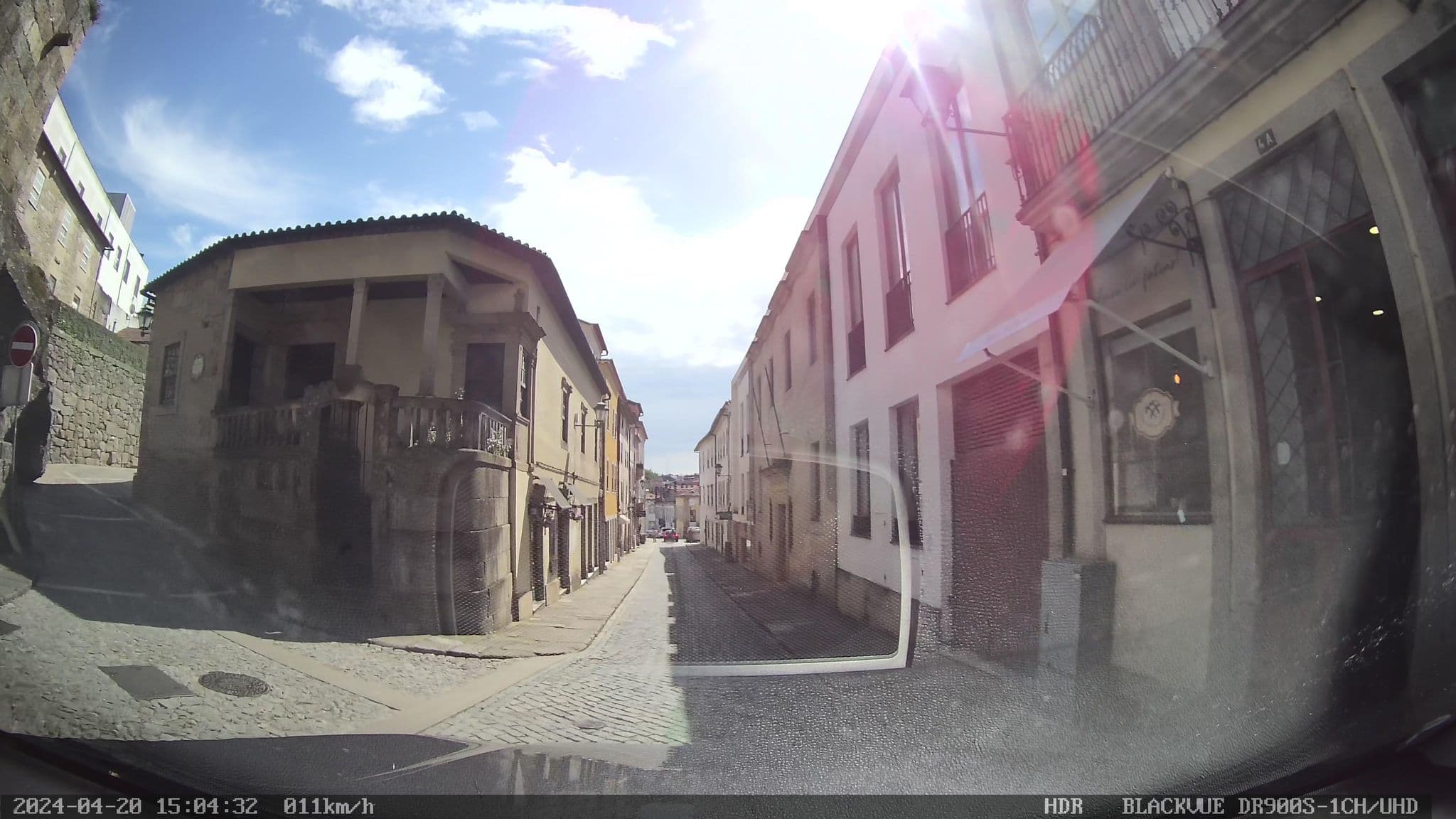 Street view near Palácio dos Melos, Viseu — © sanjorgepinho (CC BY-SA · Mapillary)
