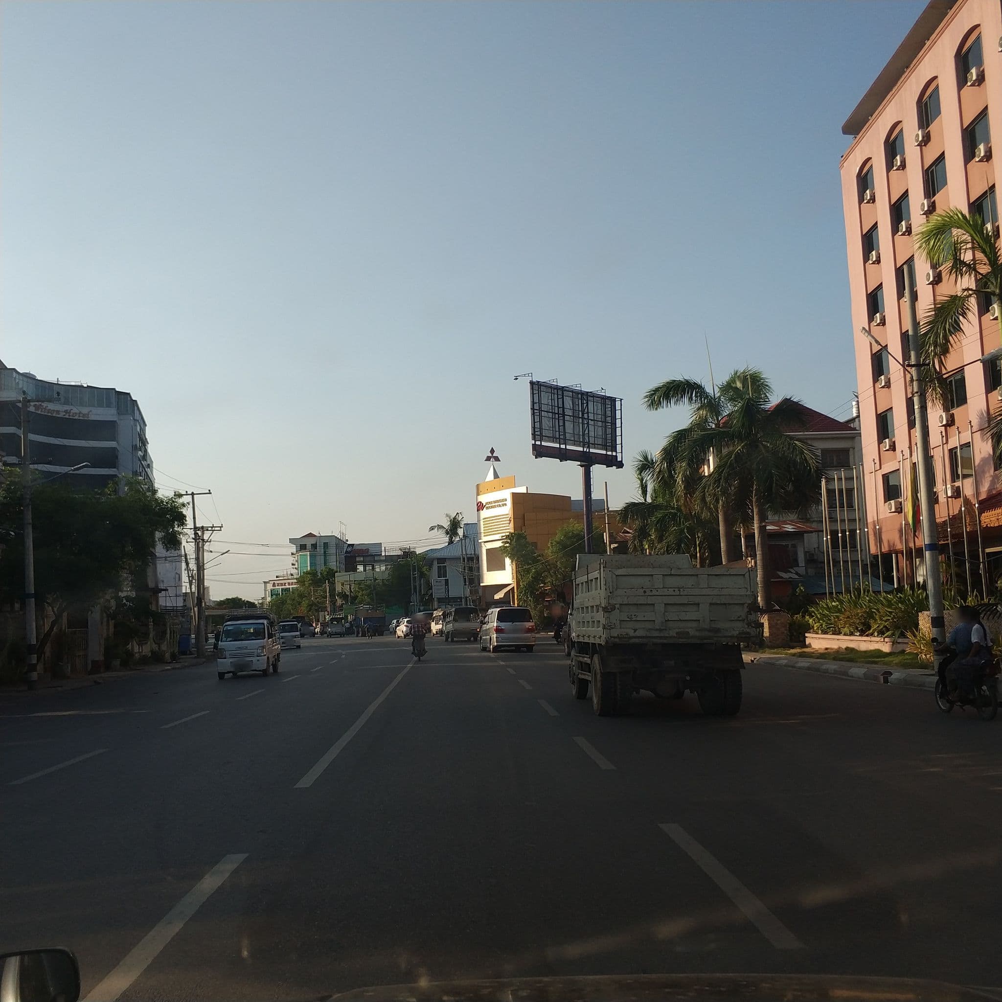 Street view near Great Wall Hotel, Mandalay — © mghla (CC BY-SA · Mapillary)