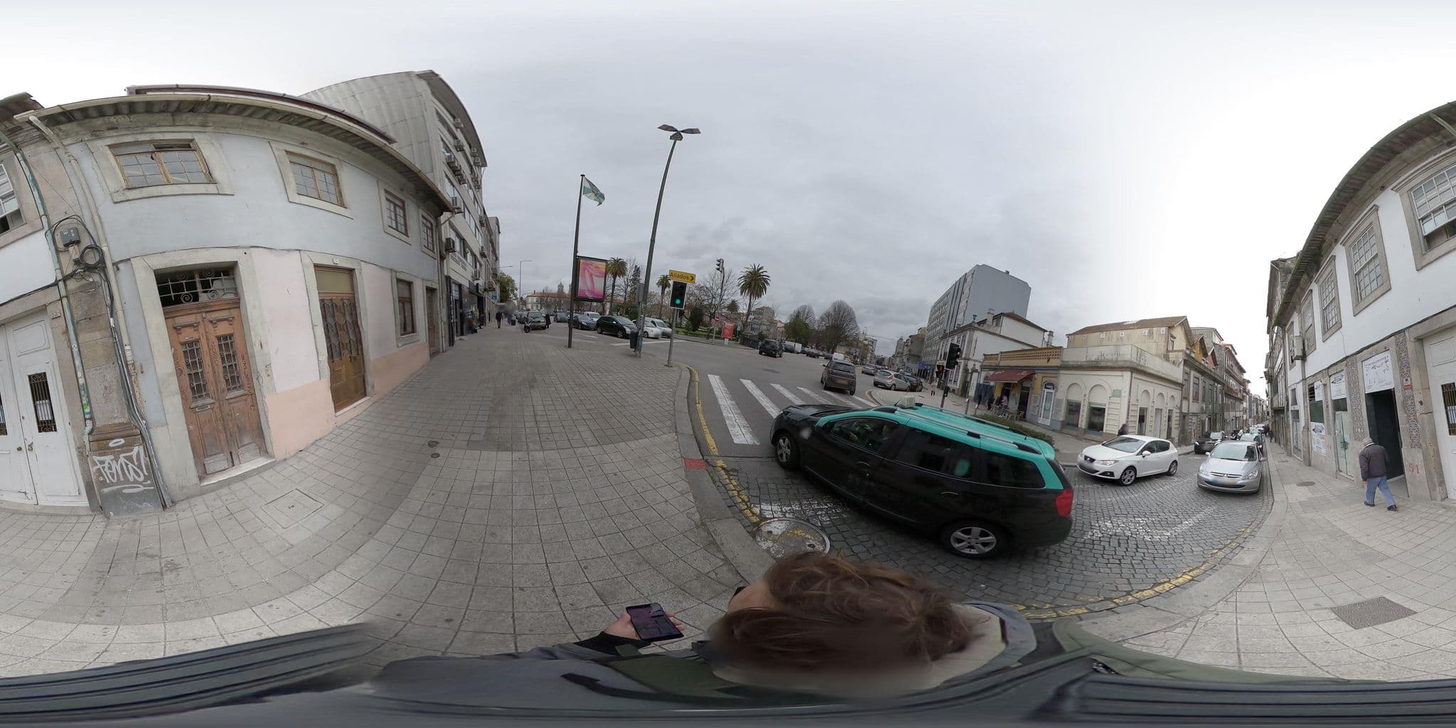Street view near República Prime, Porto
