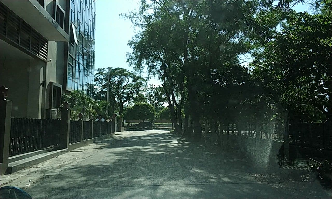 Street view near Sunset Palace View Hotel, Mandalay — © mghla (CC BY-SA · Mapillary)