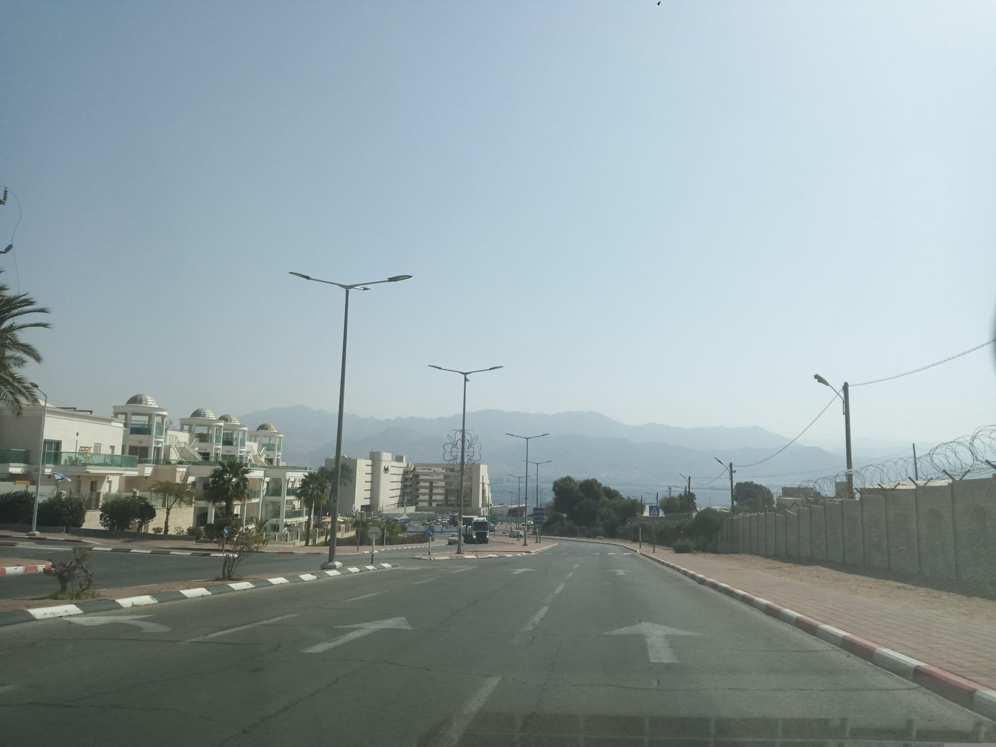 Street view near סוויטת לידיה, Eilat — © jordil (CC BY-SA · Mapillary)