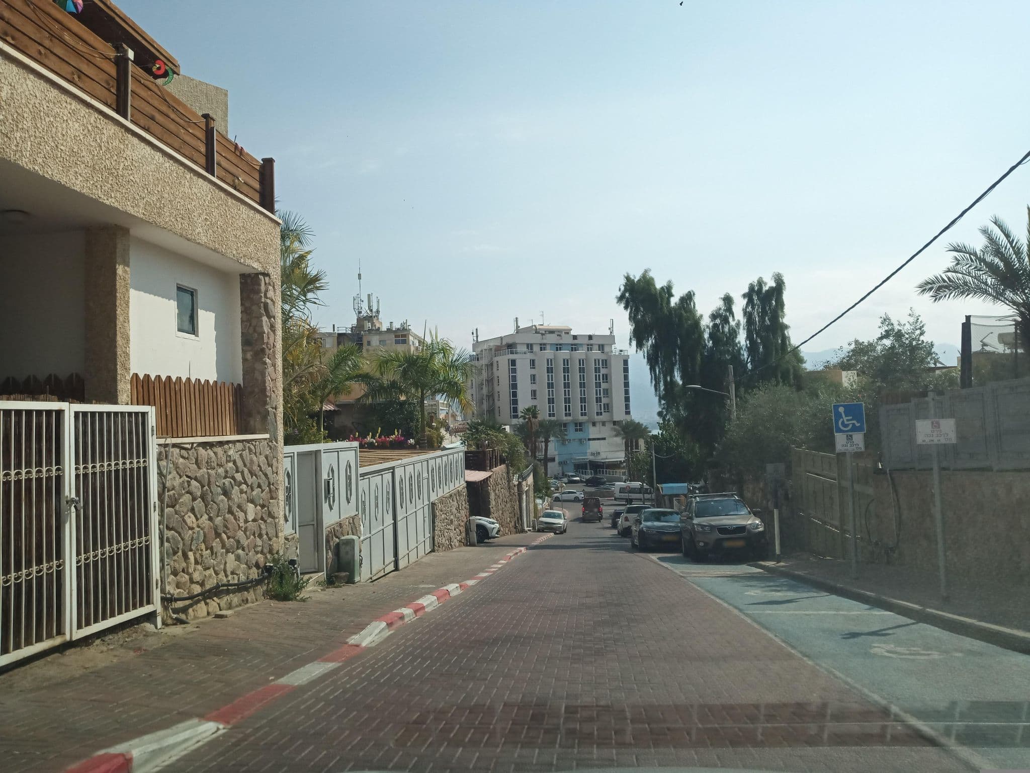 Street view near Villa Kibel, Eilat — © jordil (CC BY-SA · Mapillary)