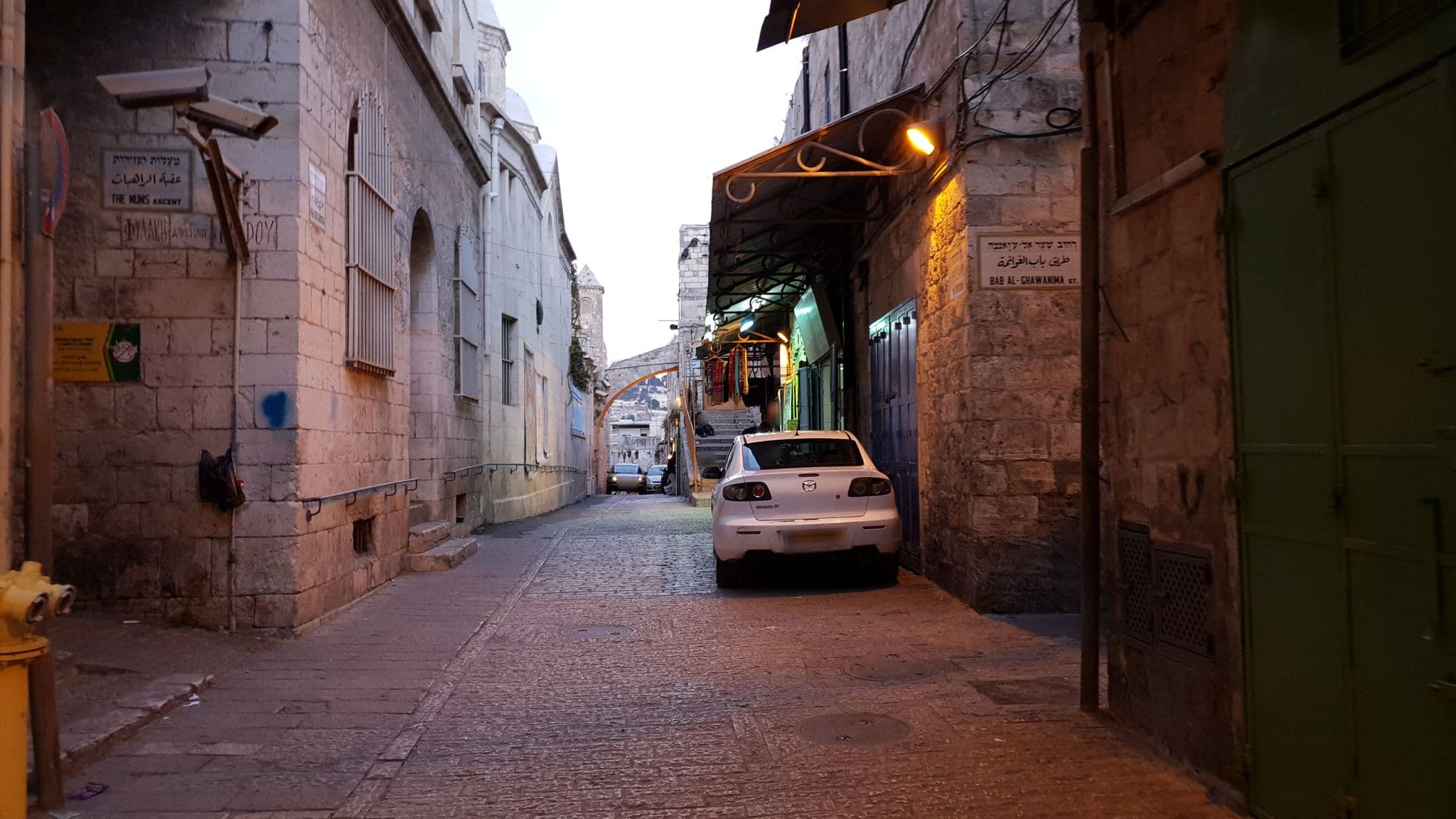 Street view near Ecce Homo Convent, West Jerusalem — © jopparn (CC BY-SA · Mapillary)