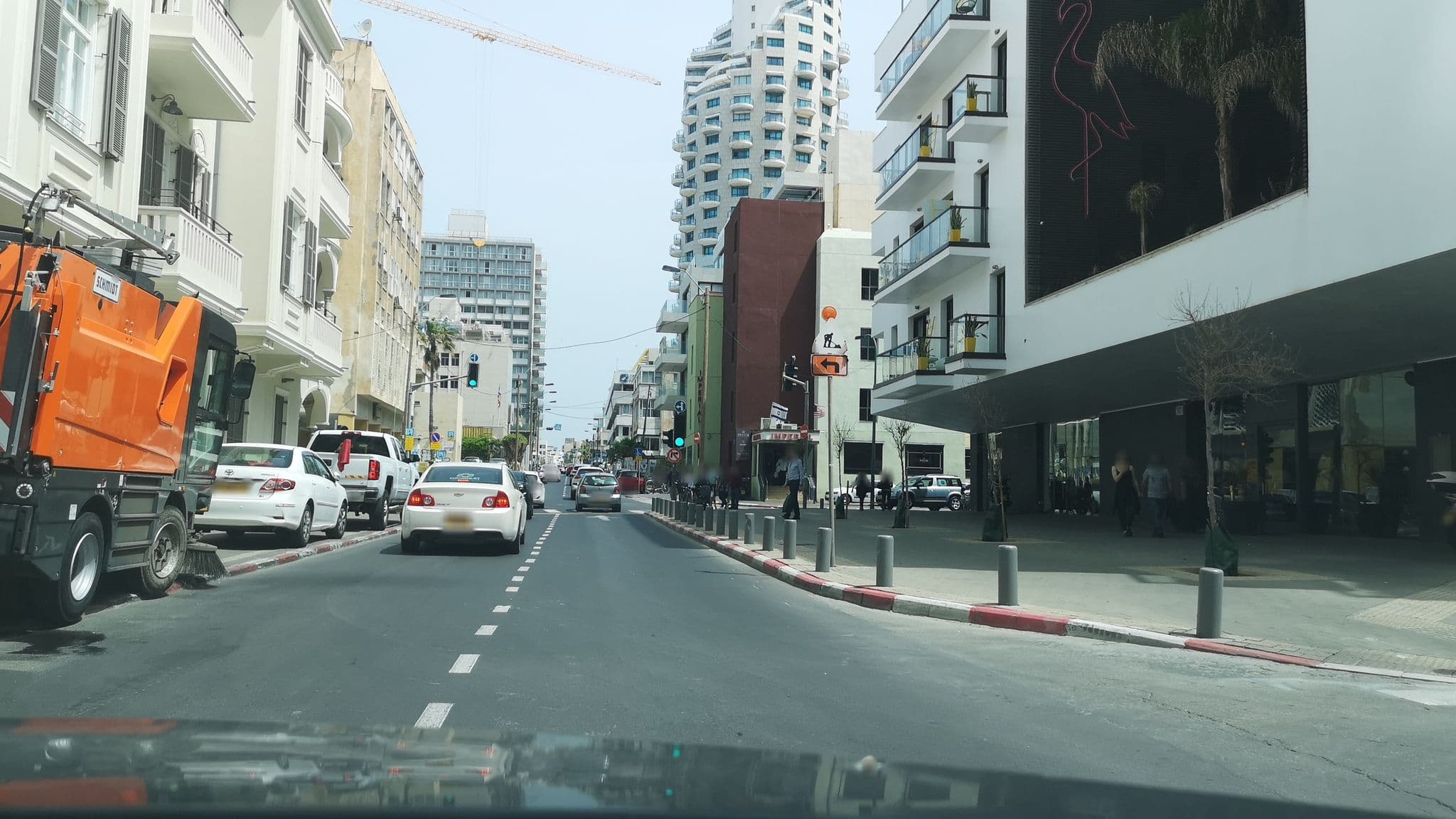 Street view near Lotus hotel, Tel Aviv — © ran2010 (CC BY-SA · Mapillary)