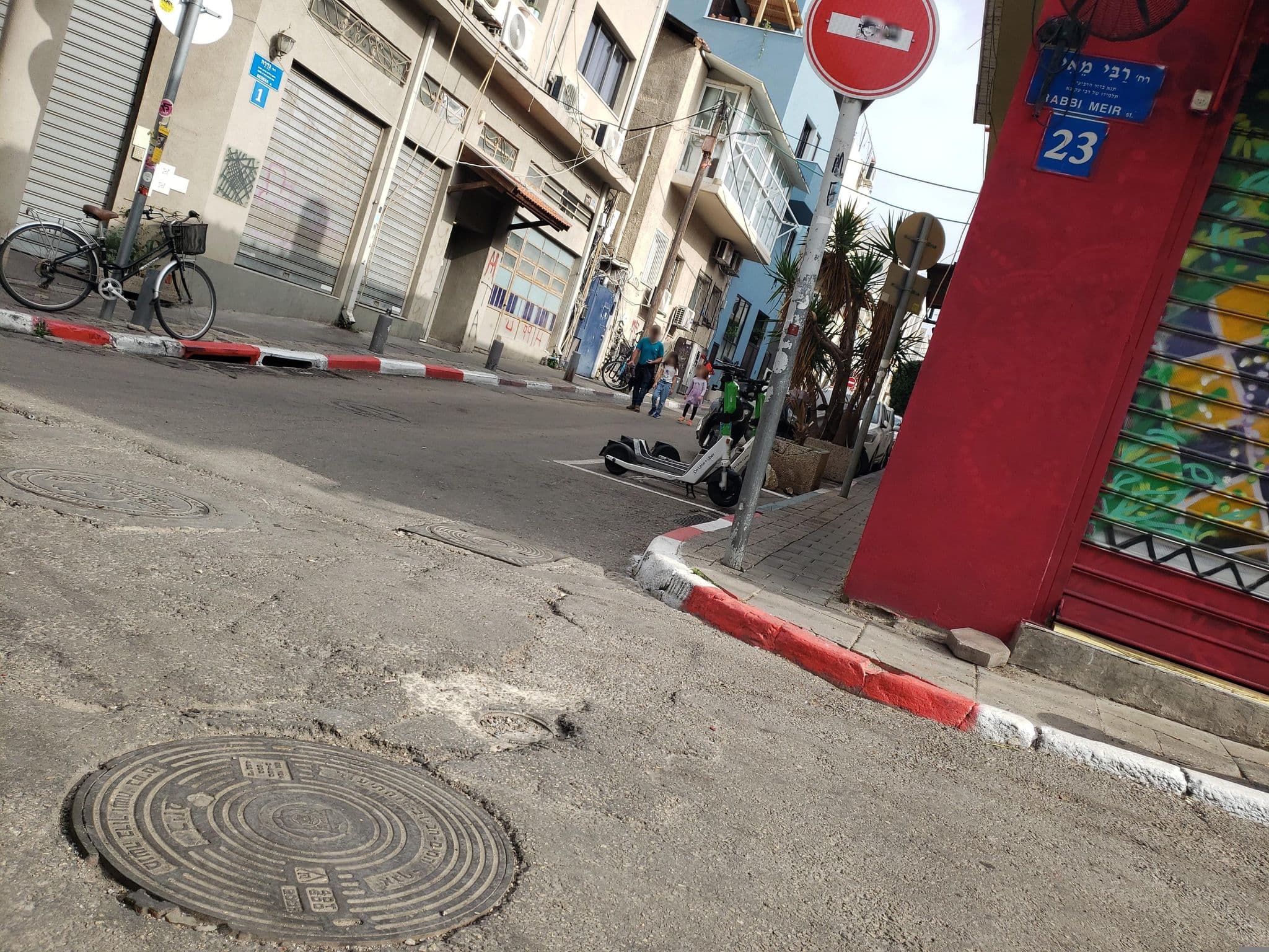 Street view near Gardening, Tel Aviv — © mapfool (CC BY-SA · Mapillary)