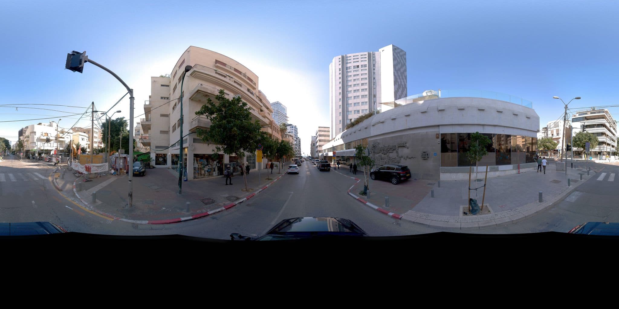 Street view near Ben Yehuda 20, Tel Aviv — © jeffreymartin (CC BY-SA · Mapillary)