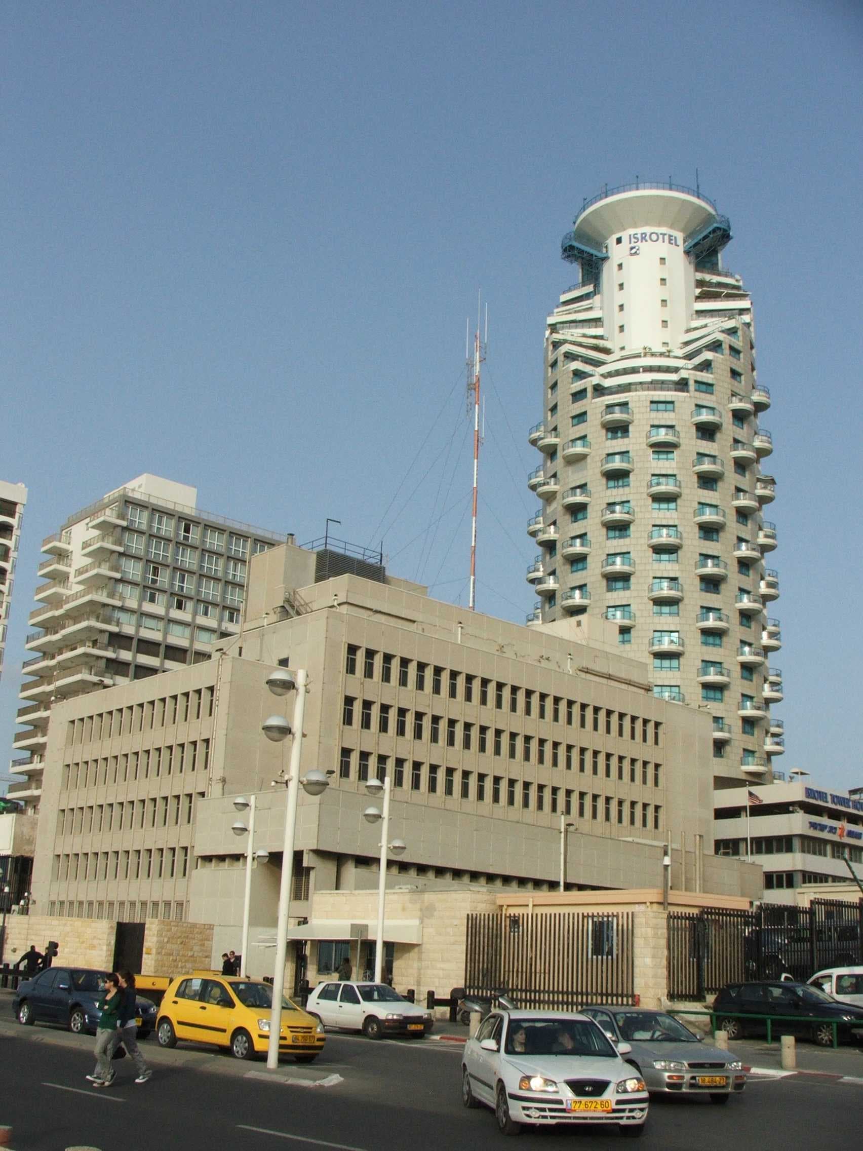 Isrotel Tower (via Wikimedia Commons, CC BY 3.0)