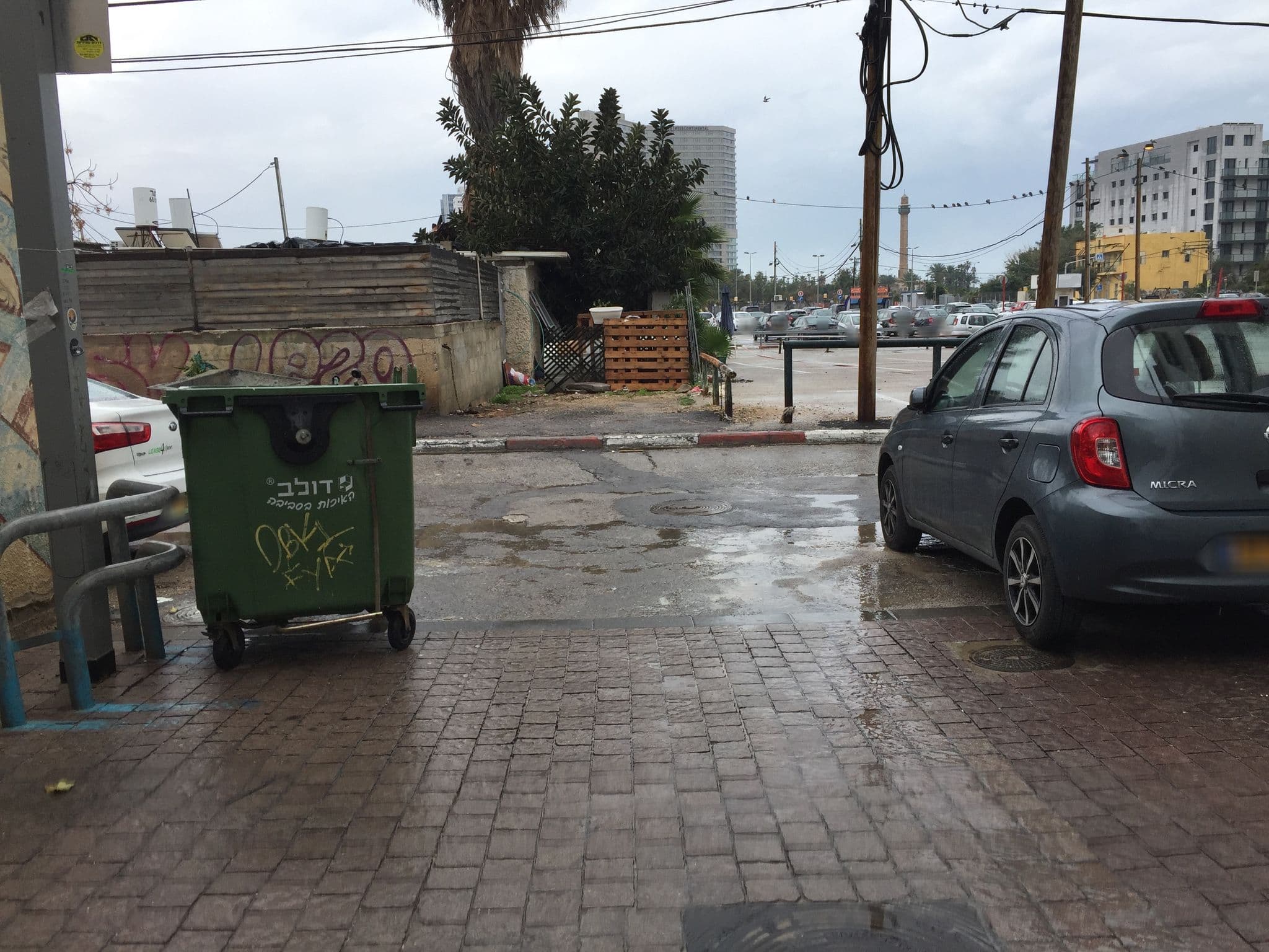 Street view near 1000nights Guest House, Tel Aviv — © richlv (CC BY-SA · Mapillary)