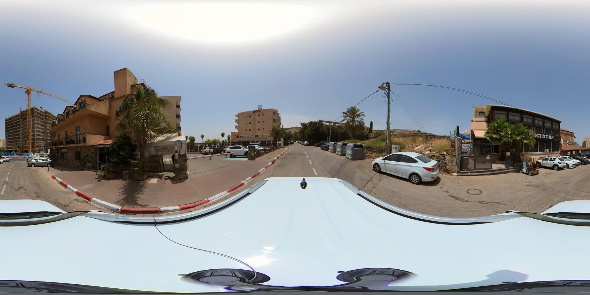 Street view near leonardo spa, Tiberias — © Evgeniy360 (CC BY-SA · Mapillary)
