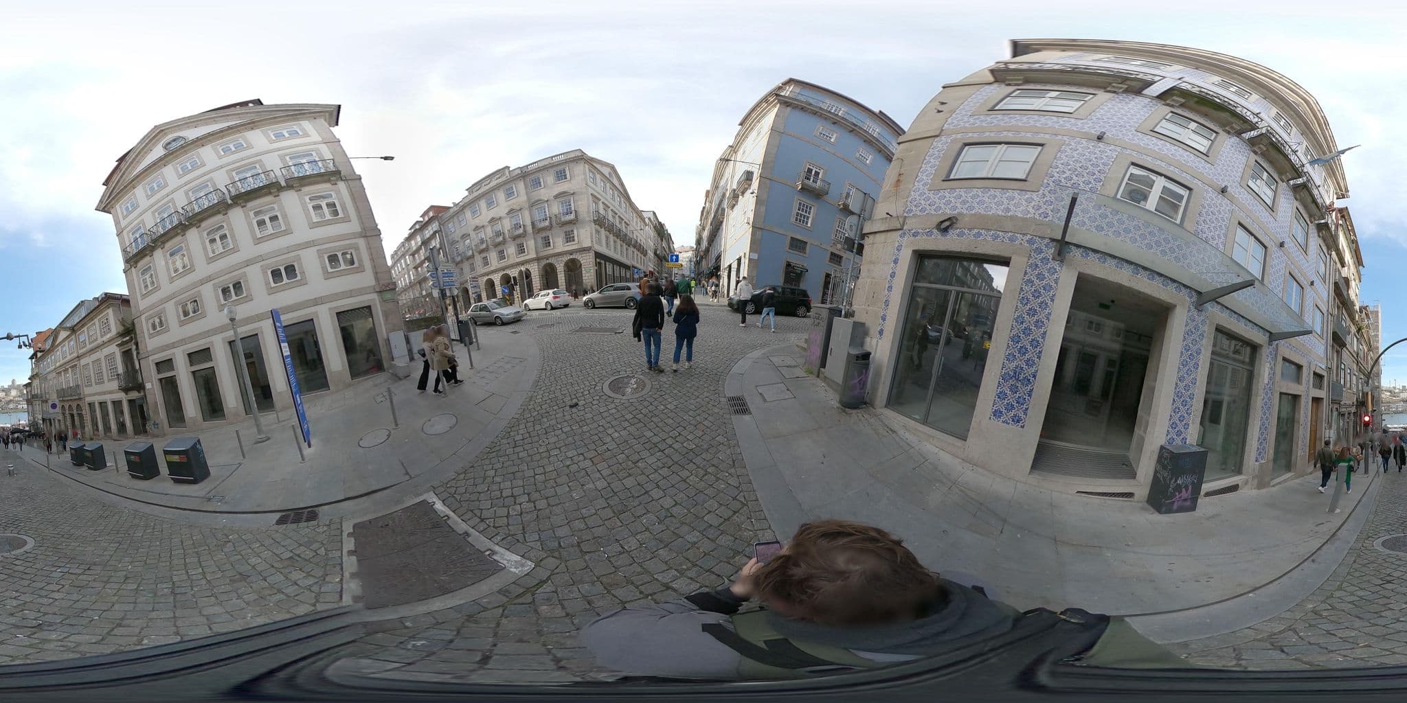 Street view near The Central House Porto Ribeira, Porto