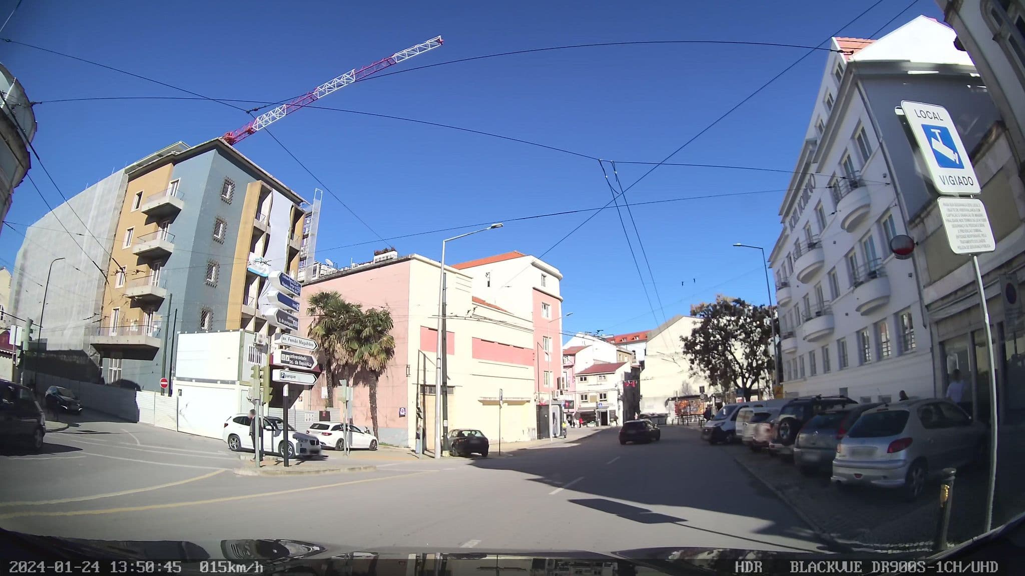 Street view near Hotel Mondego, Coimbra — © sanjorgepinho (CC BY-SA · Mapillary)
