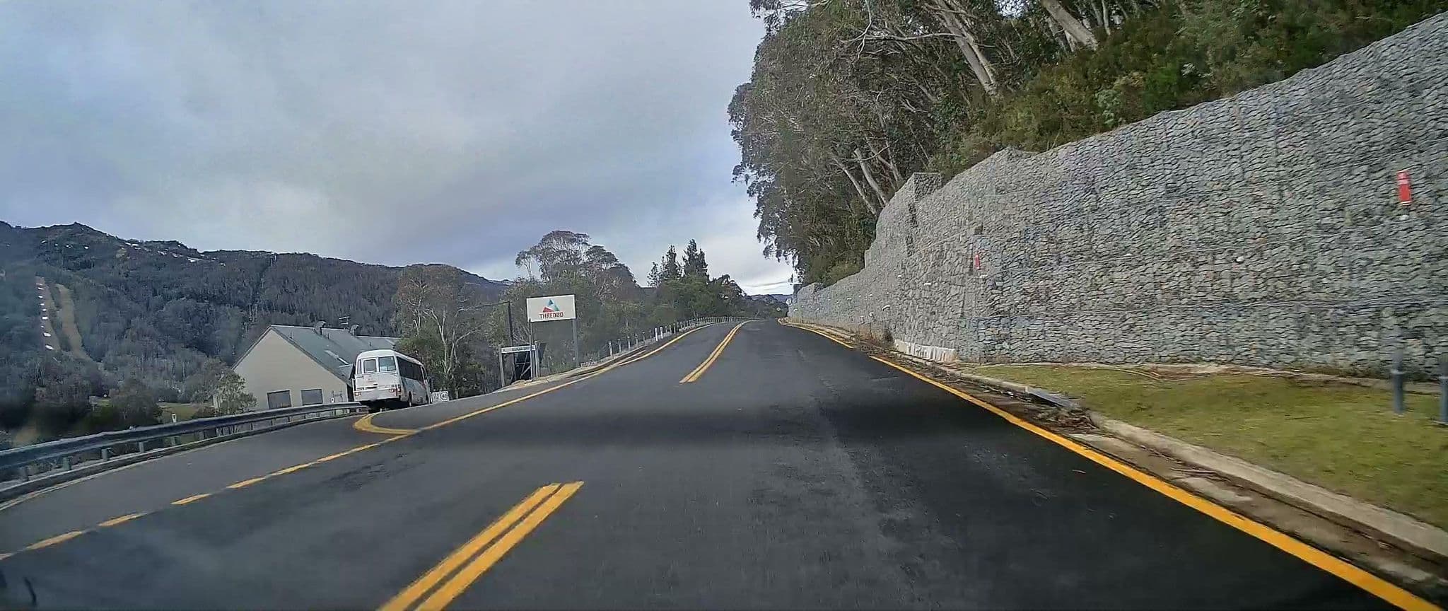 Street view near Happy Wanderers Ski Lodge, Jindabyne — © maxim752 (CC BY-SA · Mapillary)