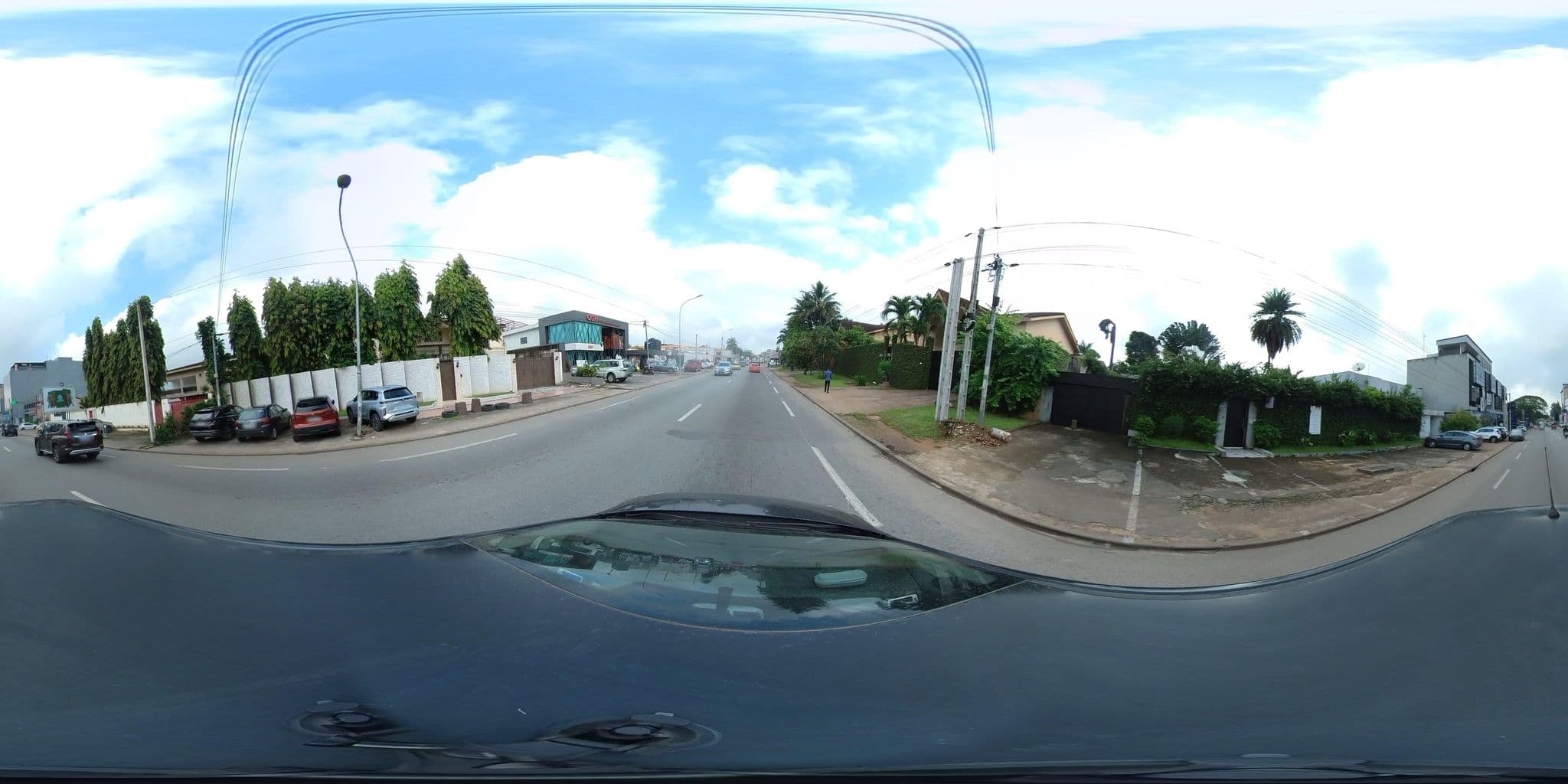 Street view near Le Griffon, Abidjan — © yangcedrick (CC BY-SA · Mapillary)