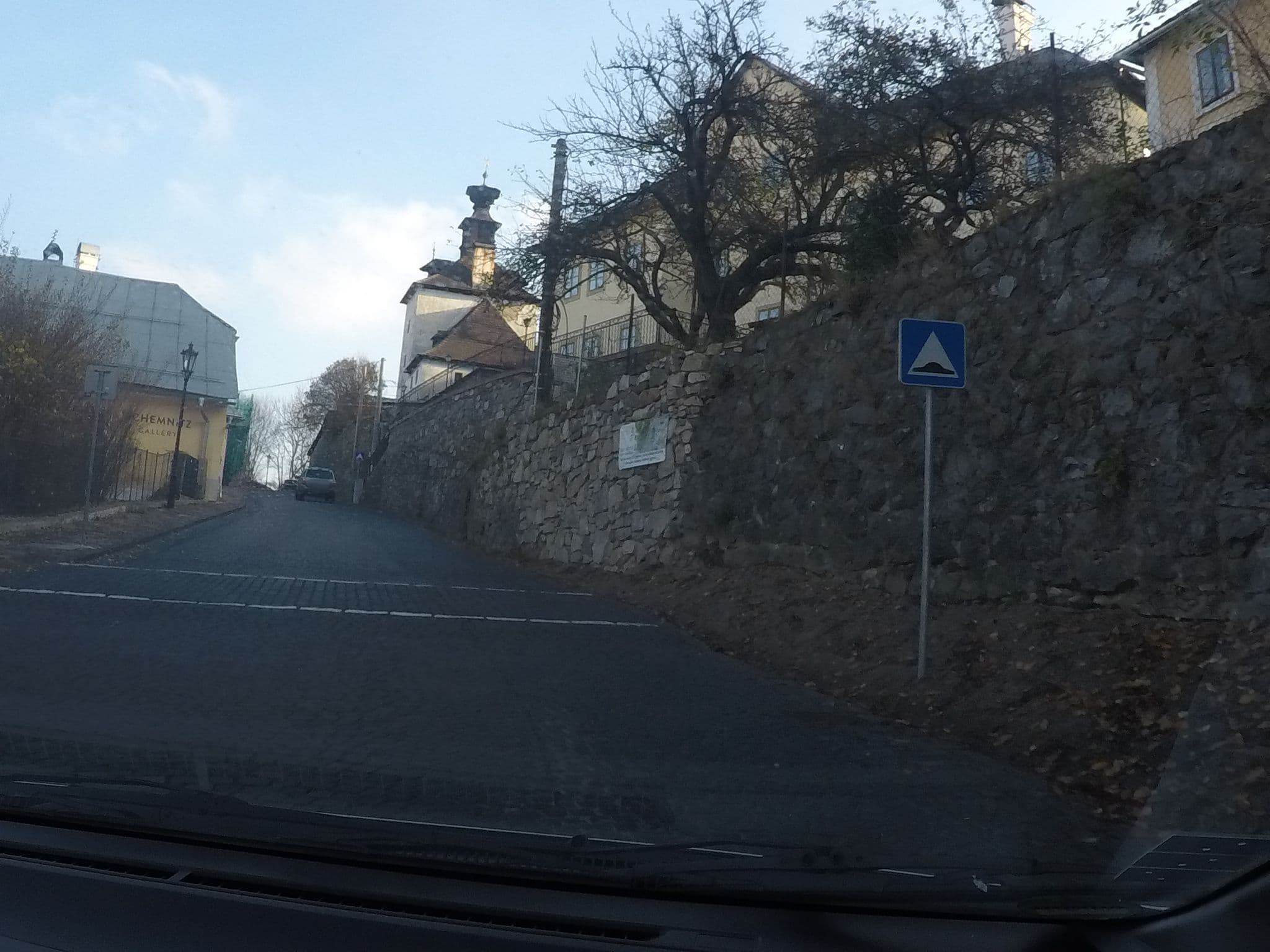 Street view near Pod Klopačkou, Banská Štiavnica — © brano (CC BY-SA · Mapillary)