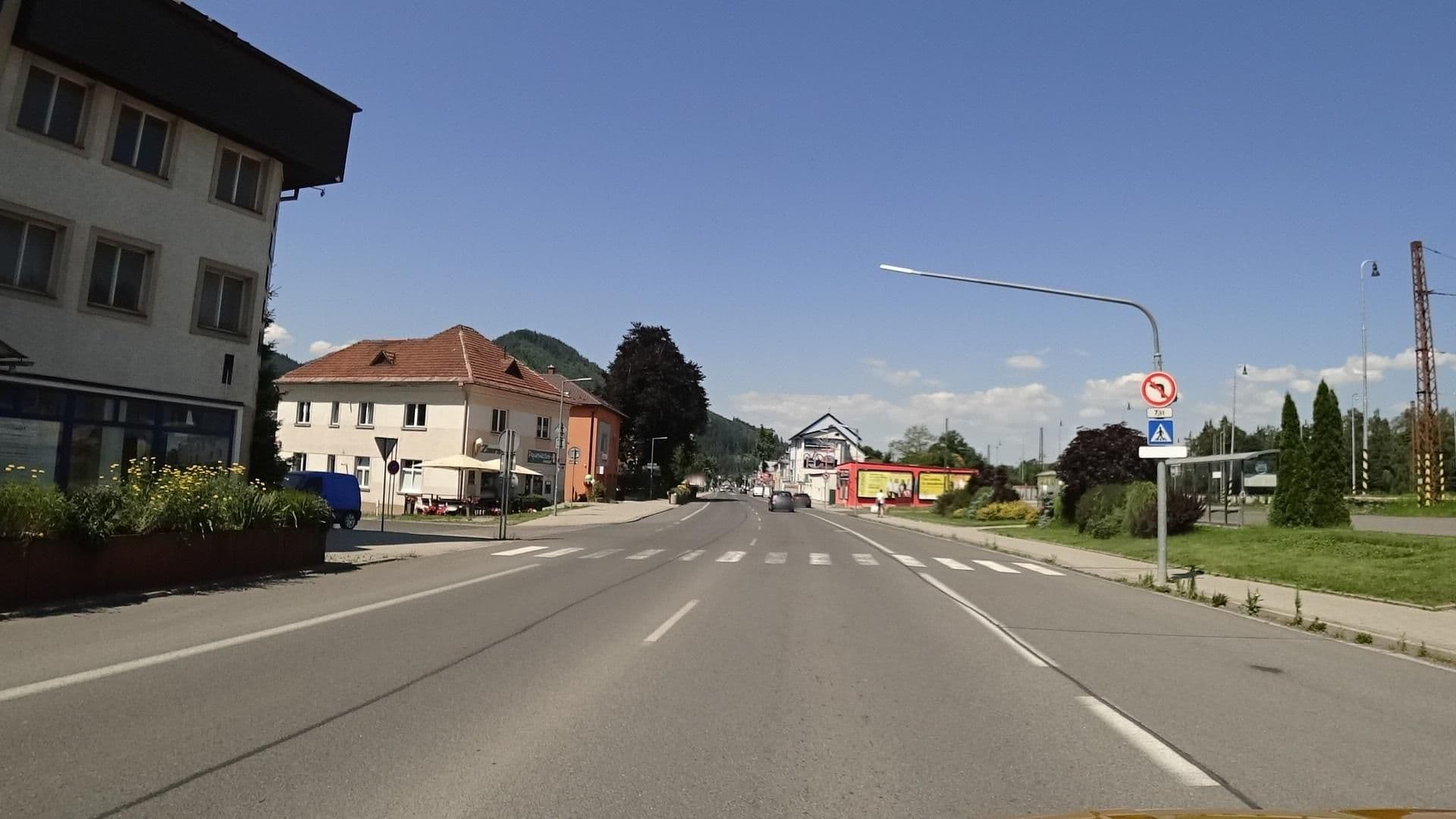 Street view near Hotel Smrek, Liptovský Hrádok — © kino (CC BY-SA · Mapillary)