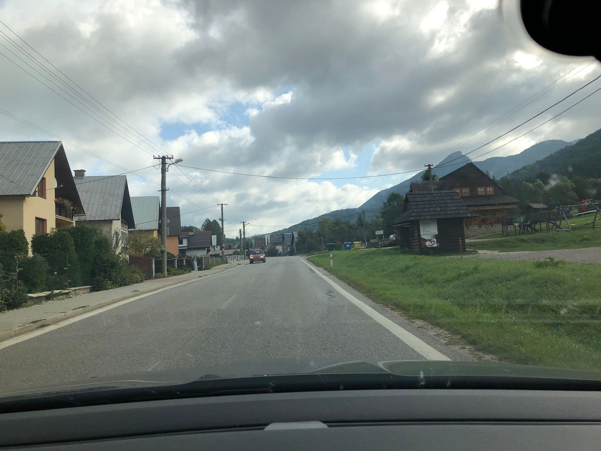 Street view near Penzión Eden Terchová, Terchová — © atze777 (CC BY-SA · Mapillary)