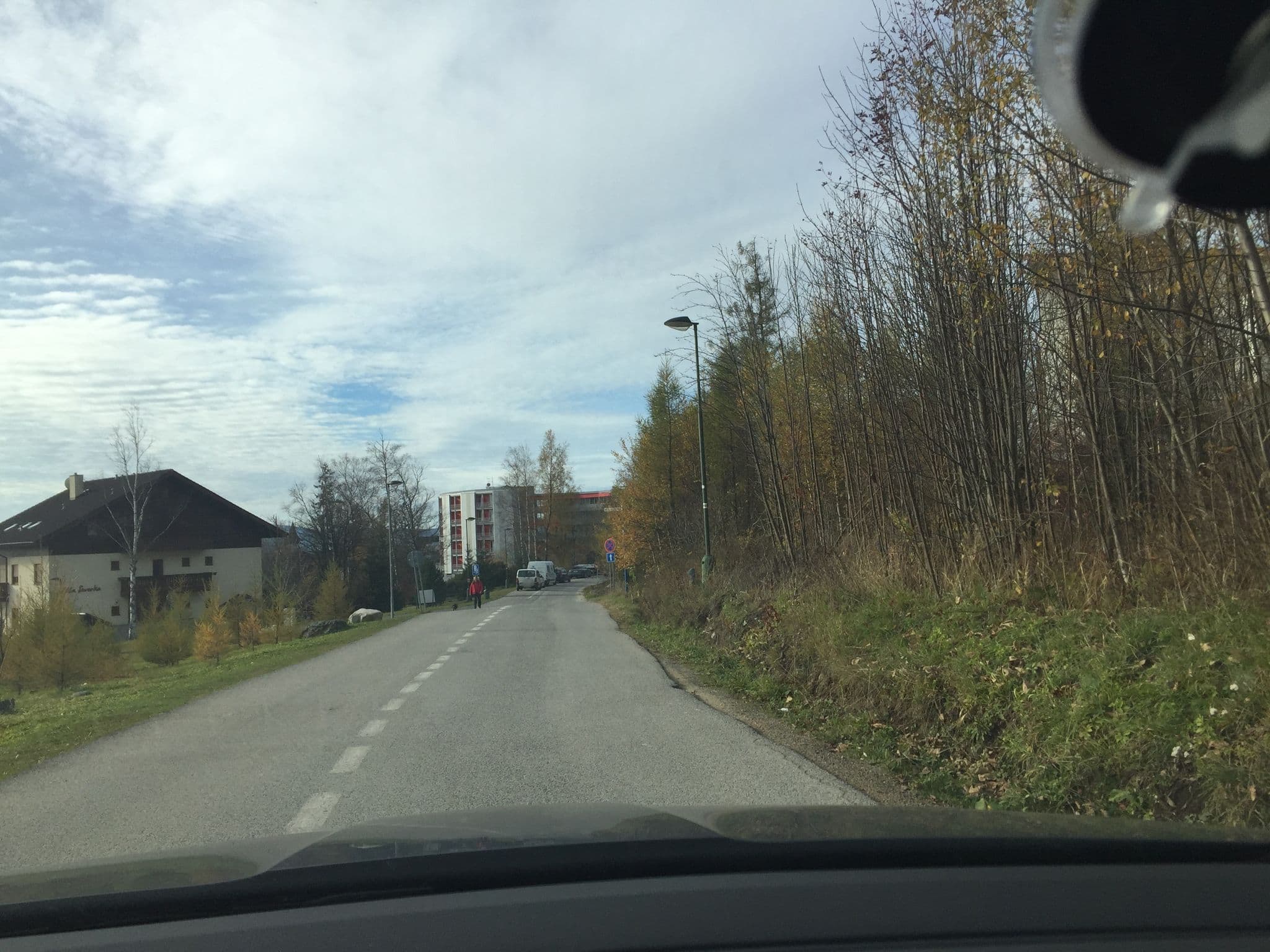 Street view near Euroagentur Kupelne Vilky Spa Villas Vysoke Tatry, Vysoké Tatry — © atze777 (CC BY-SA · Mapillary)