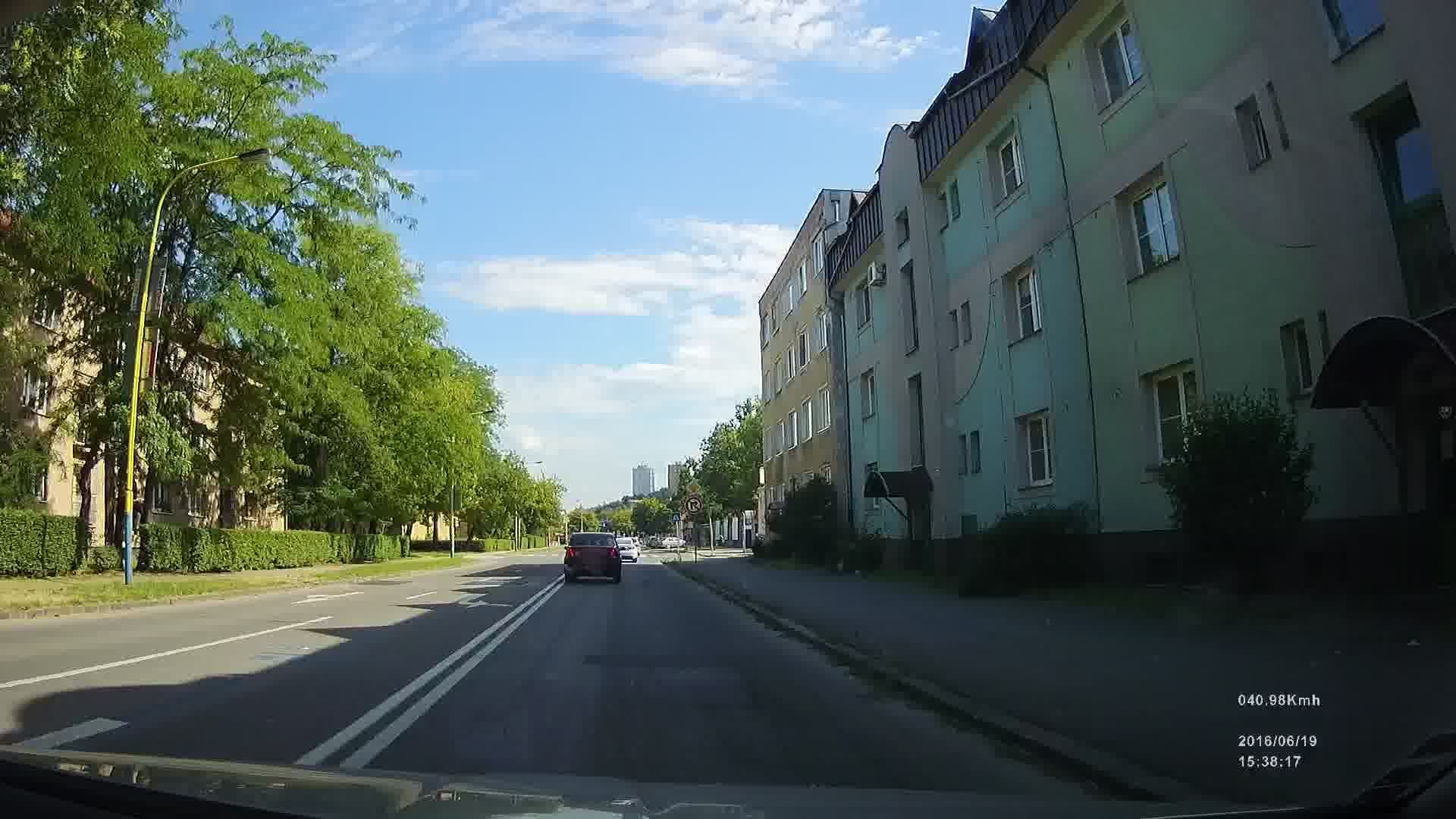 Street view near Apartments Topoľová, Košice — © martin_zdila (CC BY-SA · Mapillary)