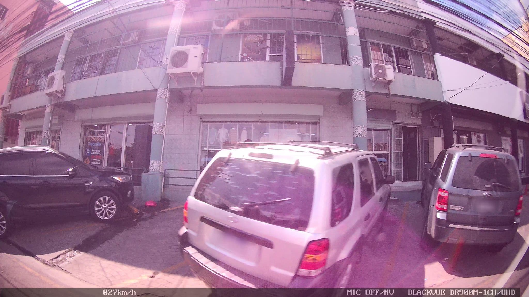 Street view near International Palace Hotel, San Pedro Sula — © kaart_4 (CC BY-SA · Mapillary)