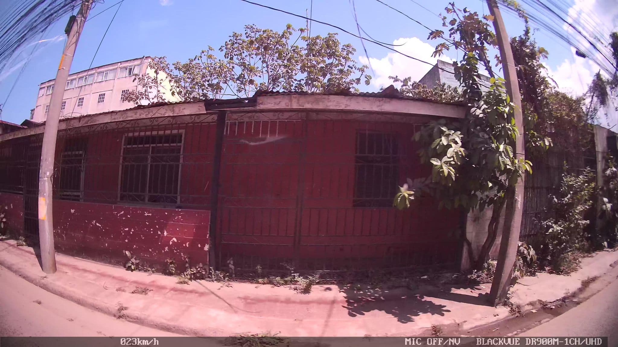 Street view near Clarion Suites "Mediterráneo", San Pedro Sula — © kaart_4 (CC BY-SA · Mapillary)