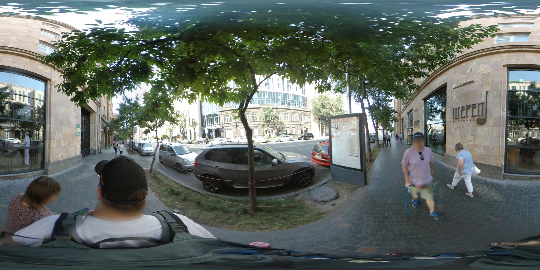 Street view near Swimming Pool, Yerevan — © vlivyur (CC BY-SA · Mapillary)