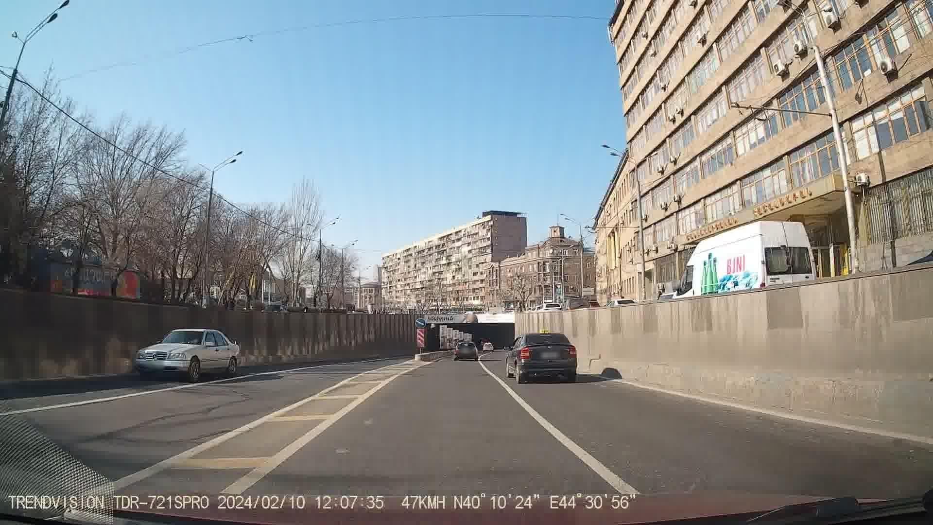 Street view near All Seasons Hostel, Yerevan — © noktoborus (CC BY-SA · Mapillary)