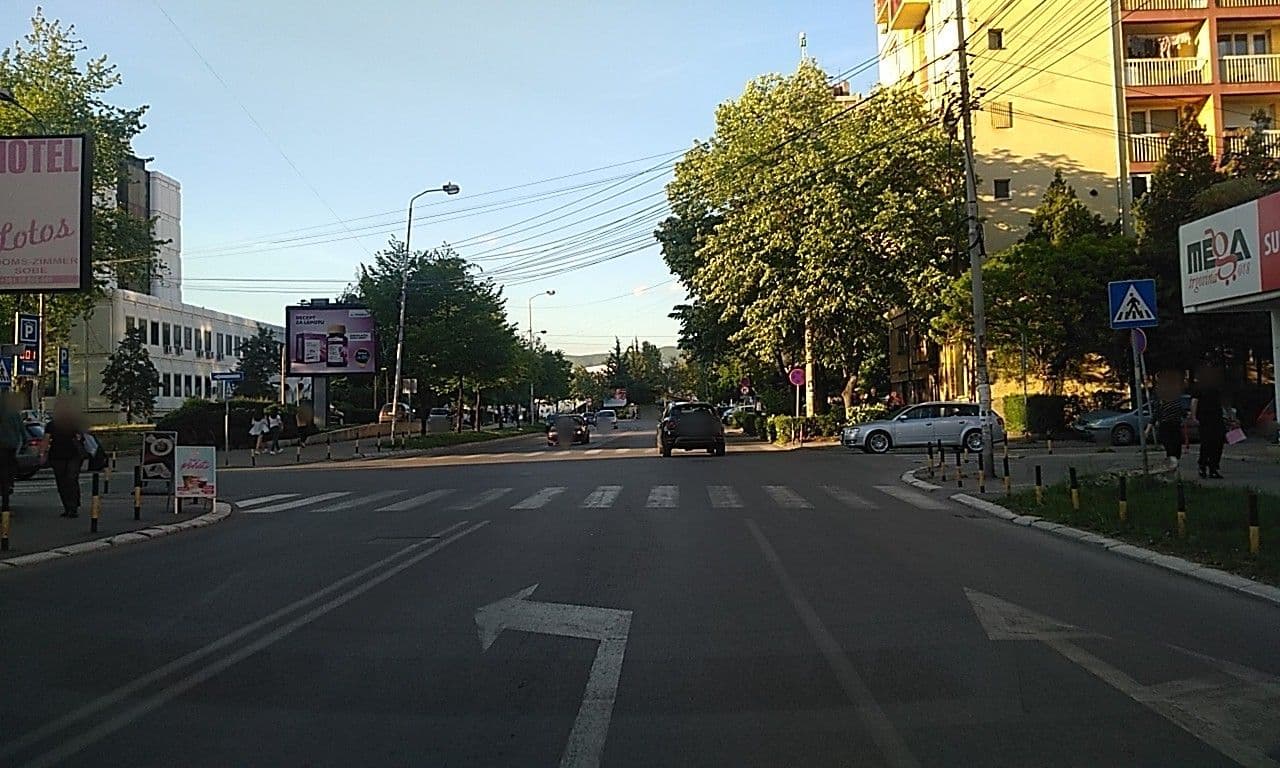 Street view near Hotel Lotos, Niš — © betelgez (CC BY-SA · Mapillary)
