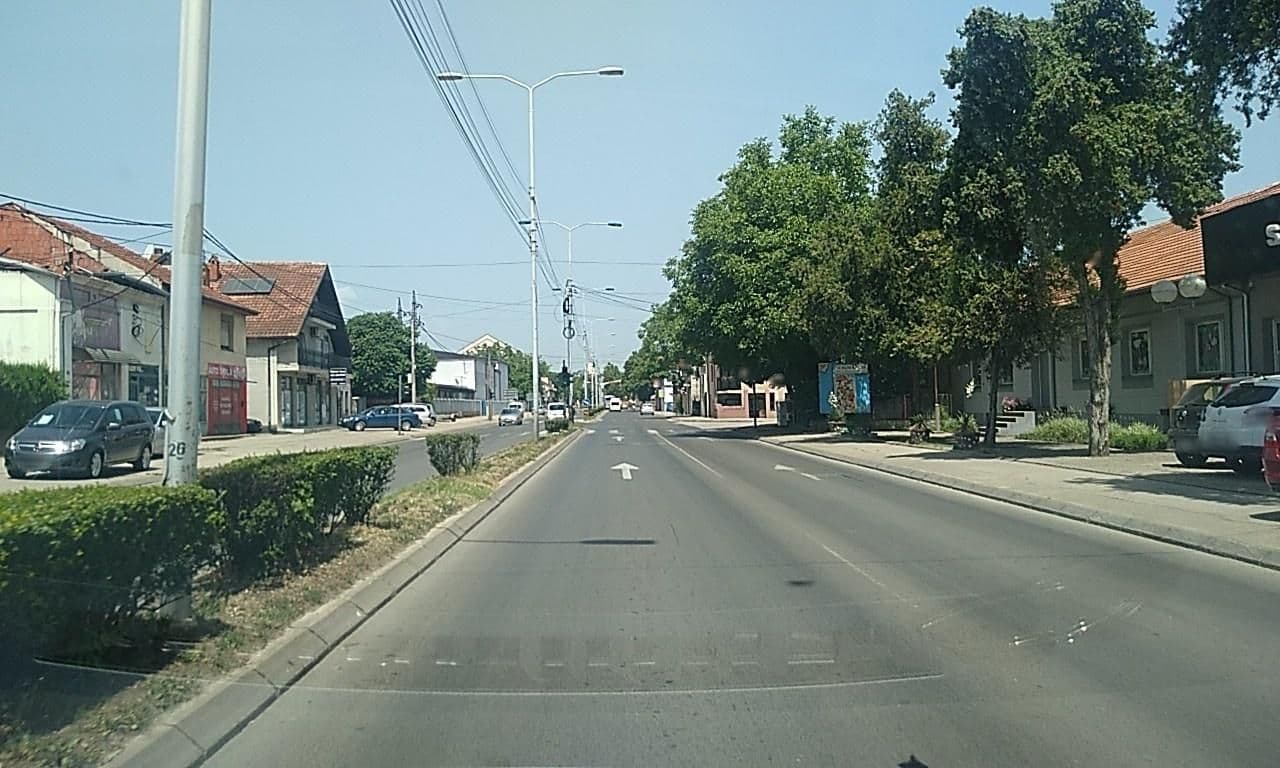 Street view near Milosevo ćoše at Good night, Niš — © betelgez (CC BY-SA · Mapillary)