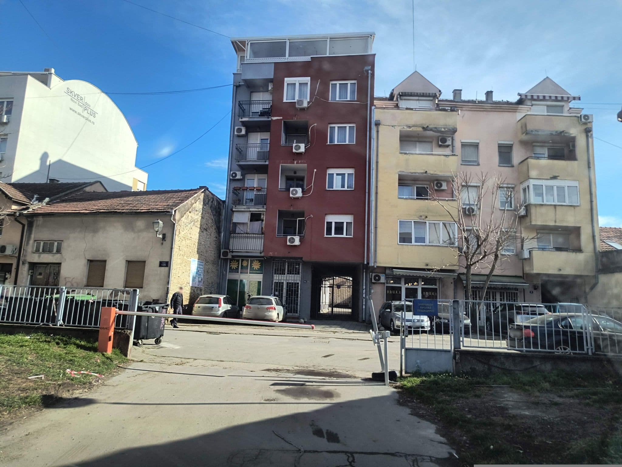 Street view near Smeštaj Gajeva, Novi Sad — © smajser1 (CC BY-SA · Mapillary)