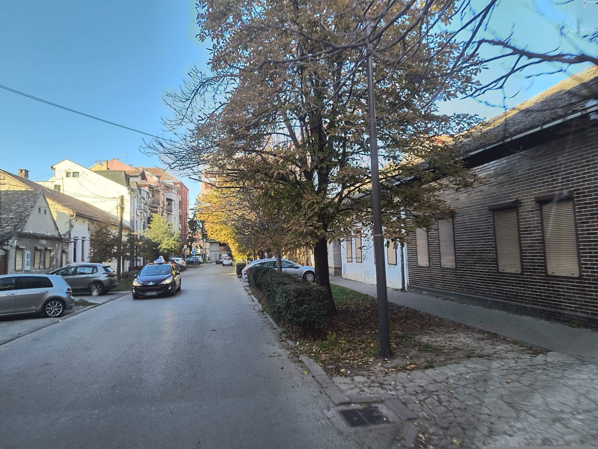 Street view near JoRooms, Novi Sad — © smajser1 (CC BY-SA · Mapillary)