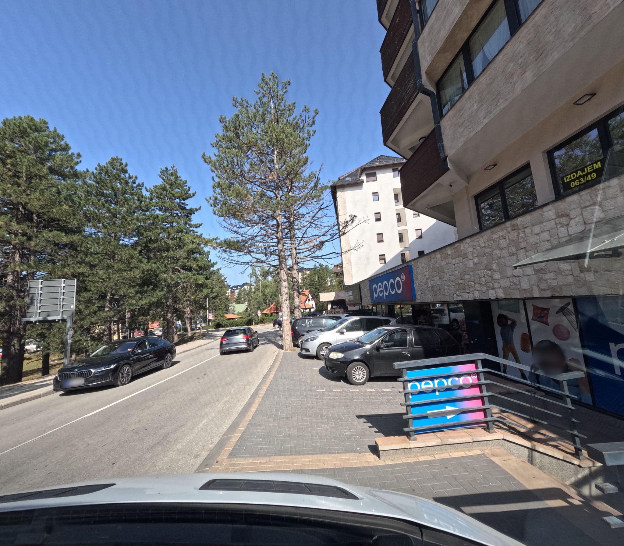 Street view near Apartmani ,,Bogdan", Zlatibor — © smajser1 (CC BY-SA · Mapillary)