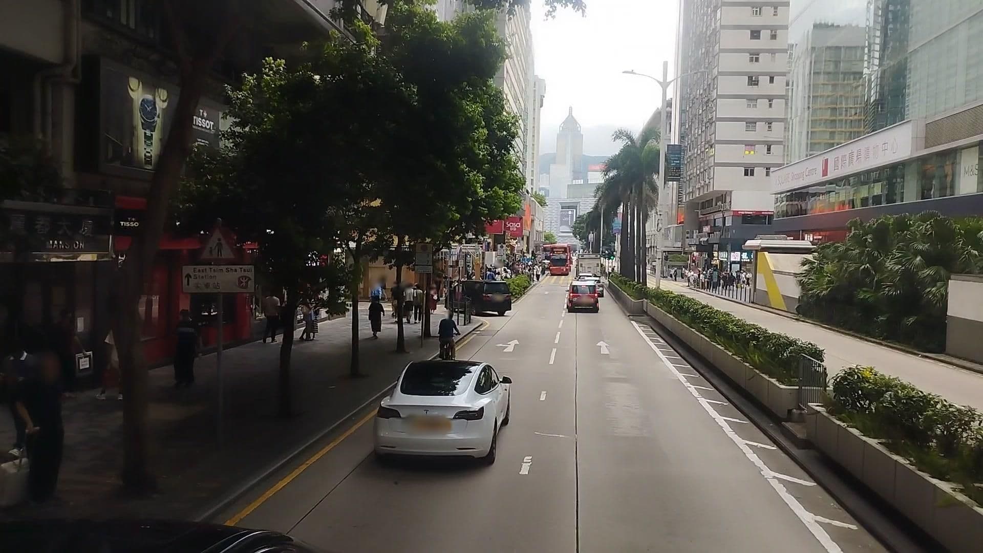 Street view near Toronto Motel, Tsim Sha Tsui — © kingkingHK (CC BY-SA · Mapillary)