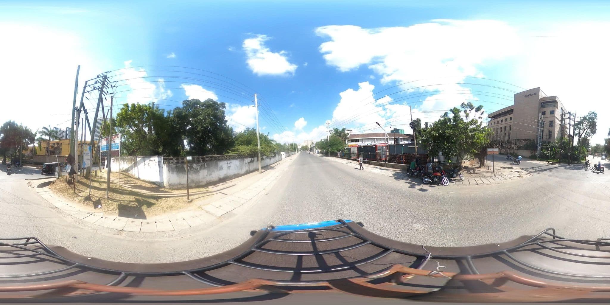 Street view near Kivukonu 2, Dar es Salaam — © OMDTZ1 (CC BY-SA · Mapillary)