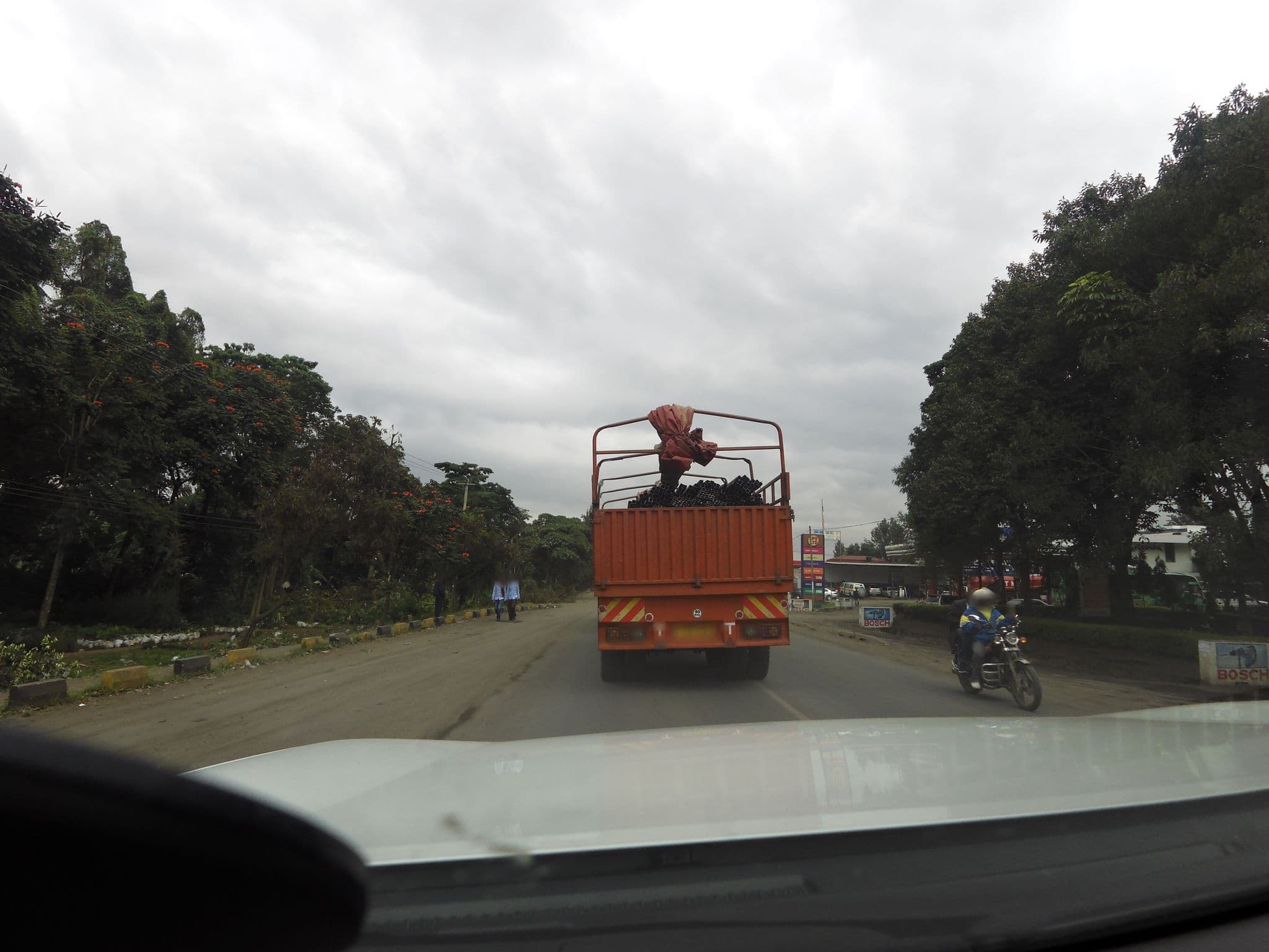 Street view near Savoury Hotel, Arusha — © stonor (CC BY-SA · Mapillary)