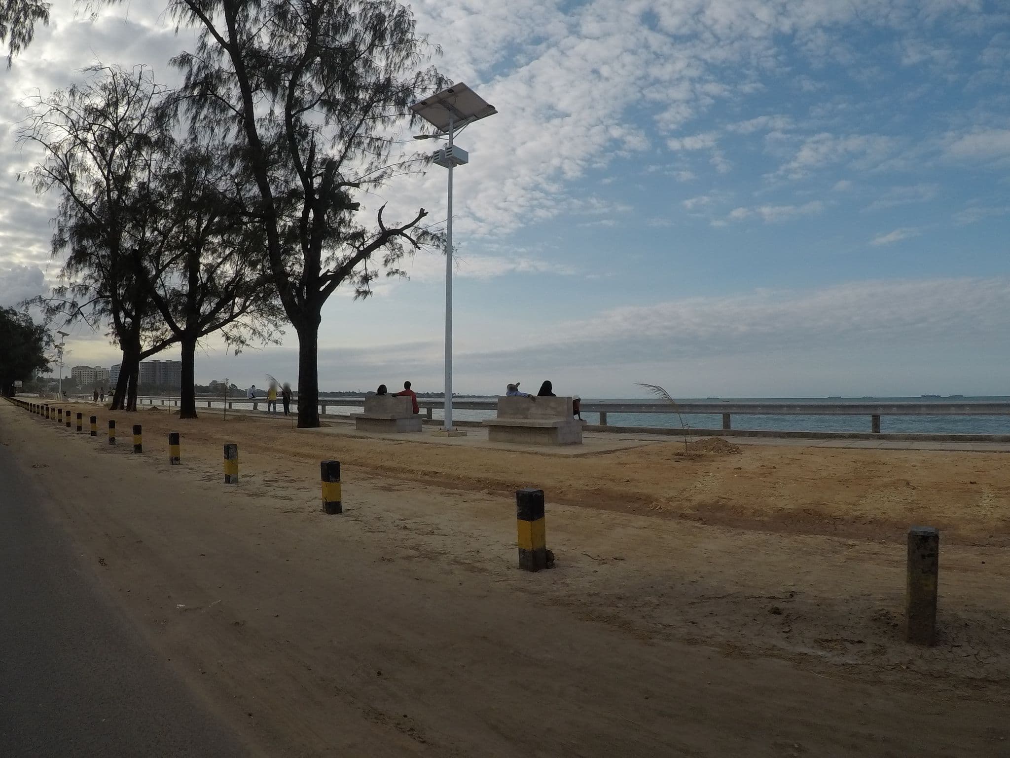 Street view near PR Courtyard Hotel Dar Es Salaam, Dar es Salaam — © eneerhut (CC BY-SA · Mapillary)