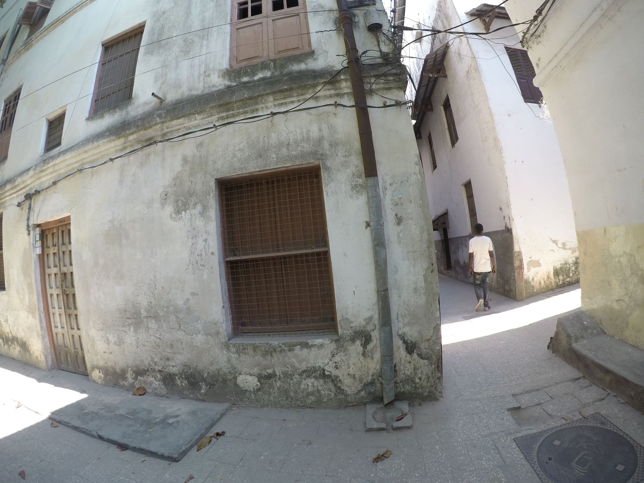 Street view near The Island Town, Zanzibar — © omarshehe (CC BY-SA · Mapillary)