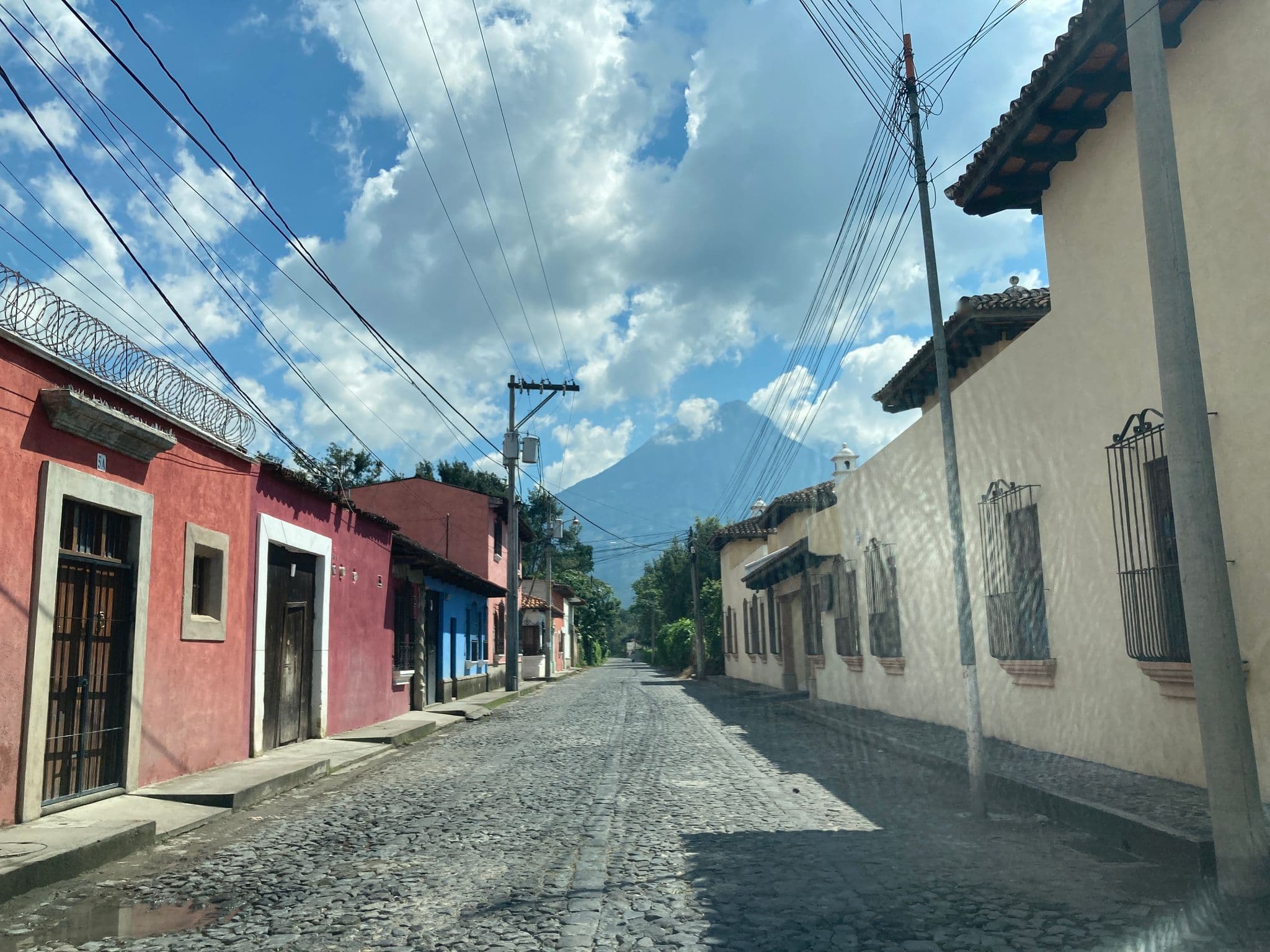 Street view near El Marquez de Antigua, Antigua Guatemala — © jaas (CC BY-SA · Mapillary)