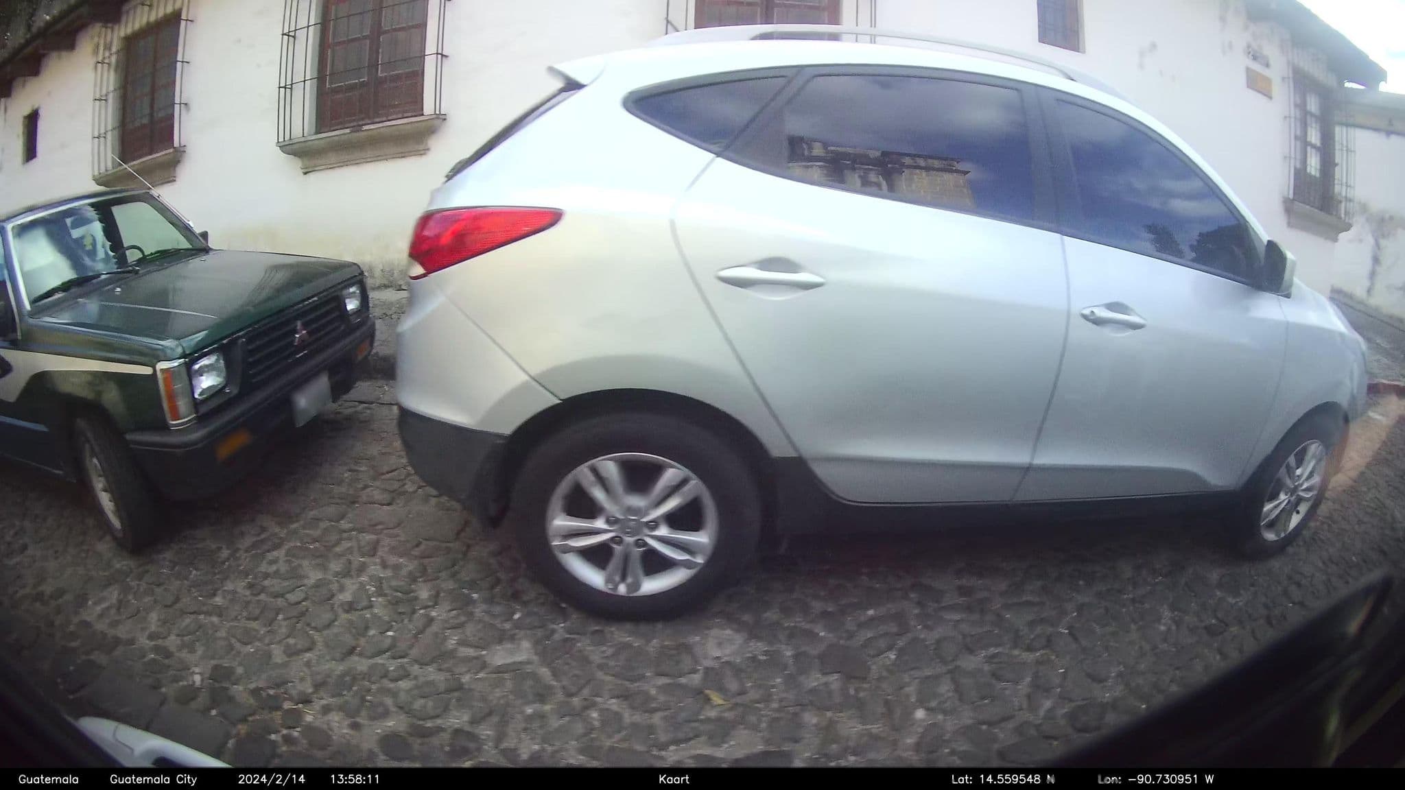 Street view near The Doozy Koala, Antigua Guatemala — © kaart_2 (CC BY-SA · Mapillary)