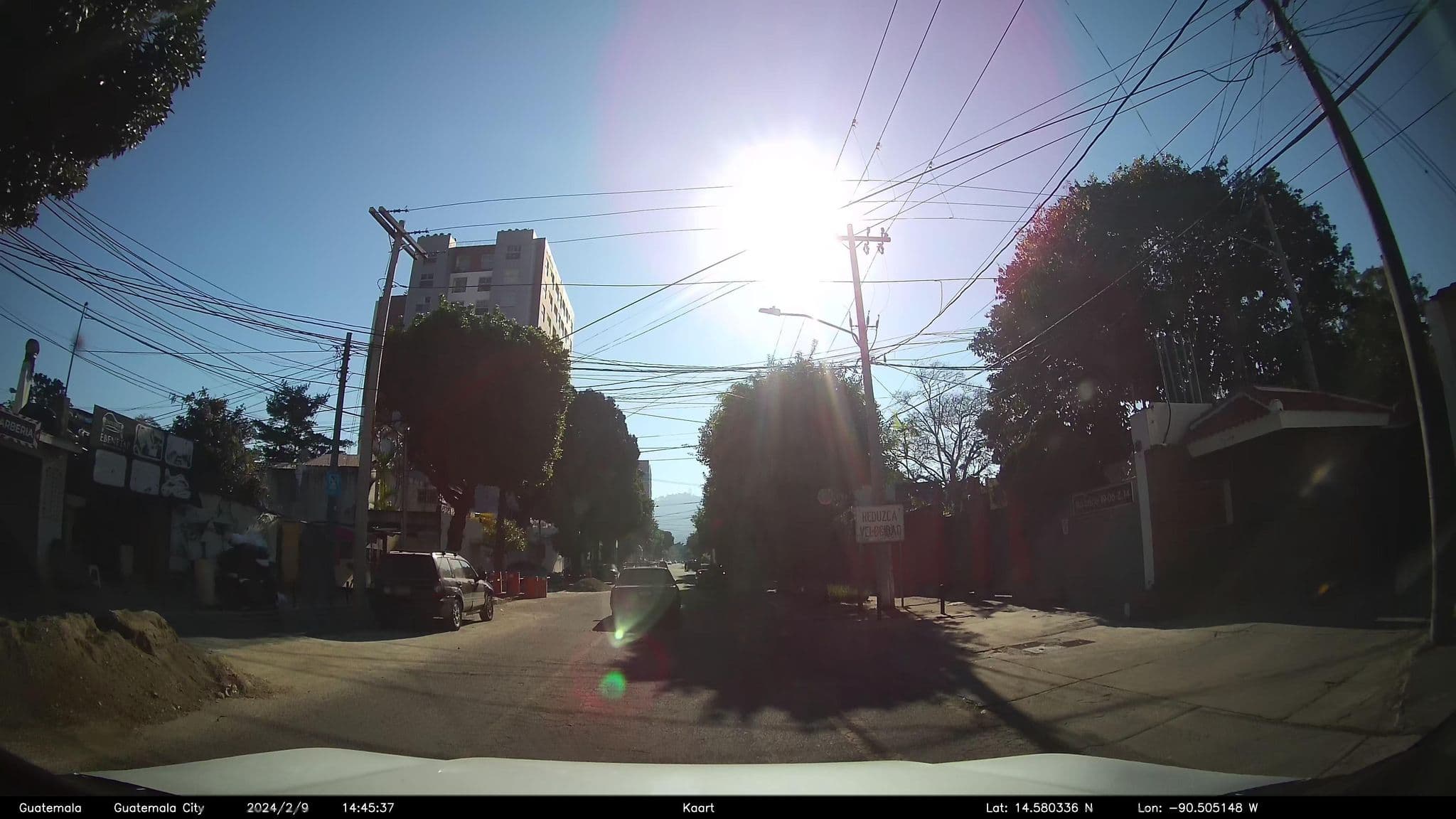 Street view near hotel santa maria, Santa Catarina Pinula — © kaart_2 (CC BY-SA · Mapillary)