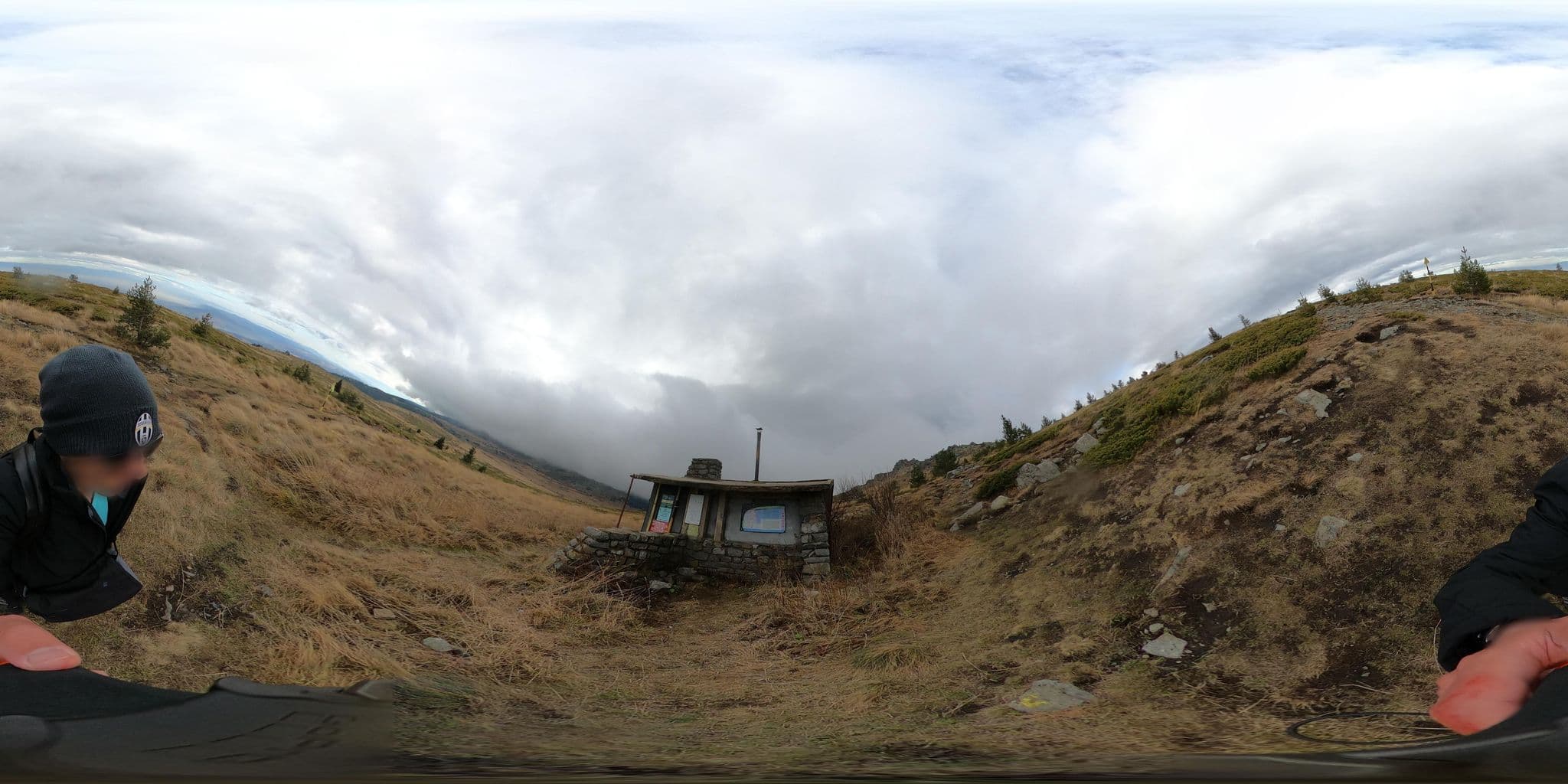 Street view near Заслон Ушите / Hut Ushite, Sofia — © alexanderbtodorov (CC BY-SA · Mapillary)
