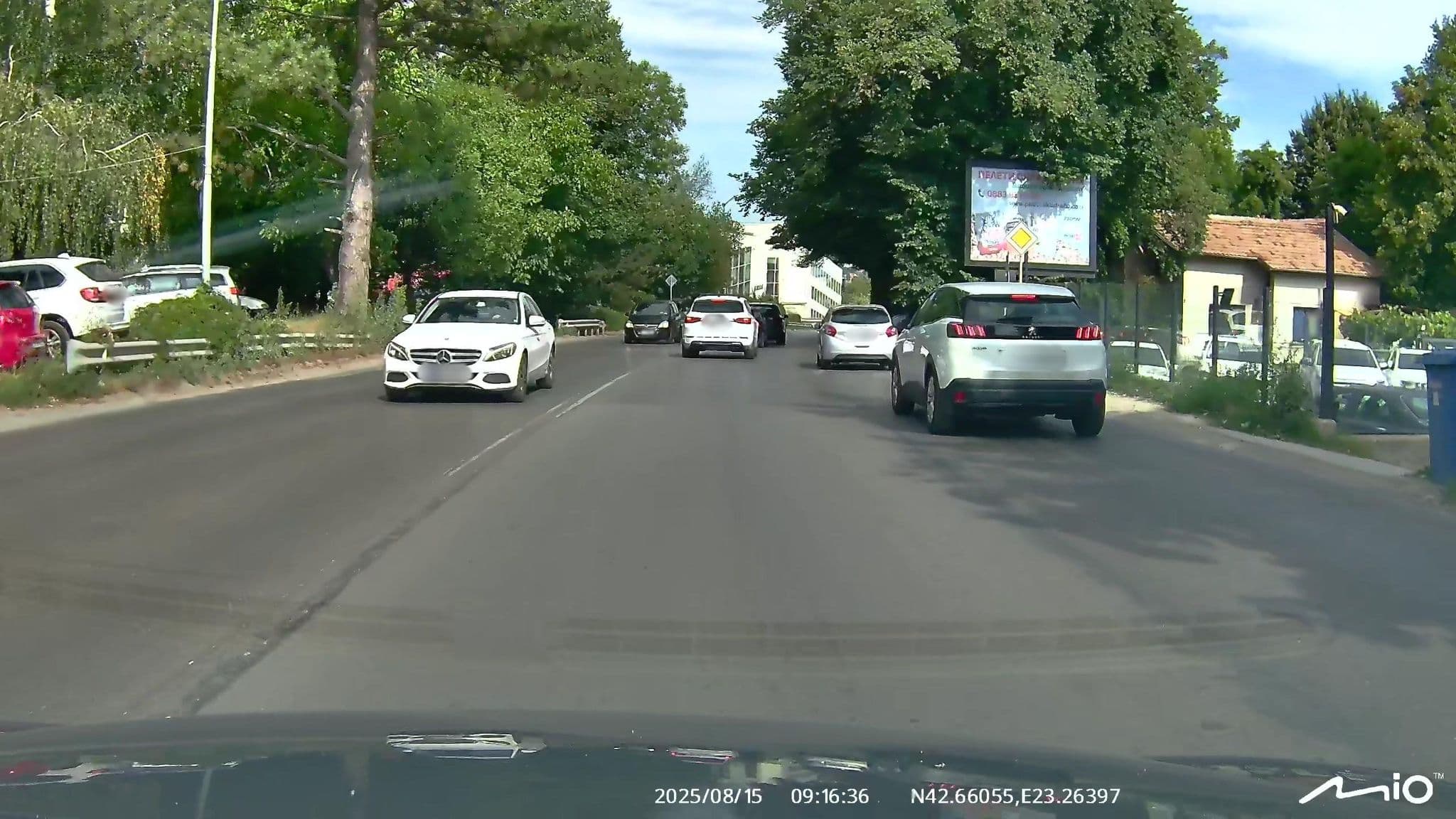 Street view near โรงแรมบัวหลวง, Sofia — © puky (CC BY-SA · Mapillary)